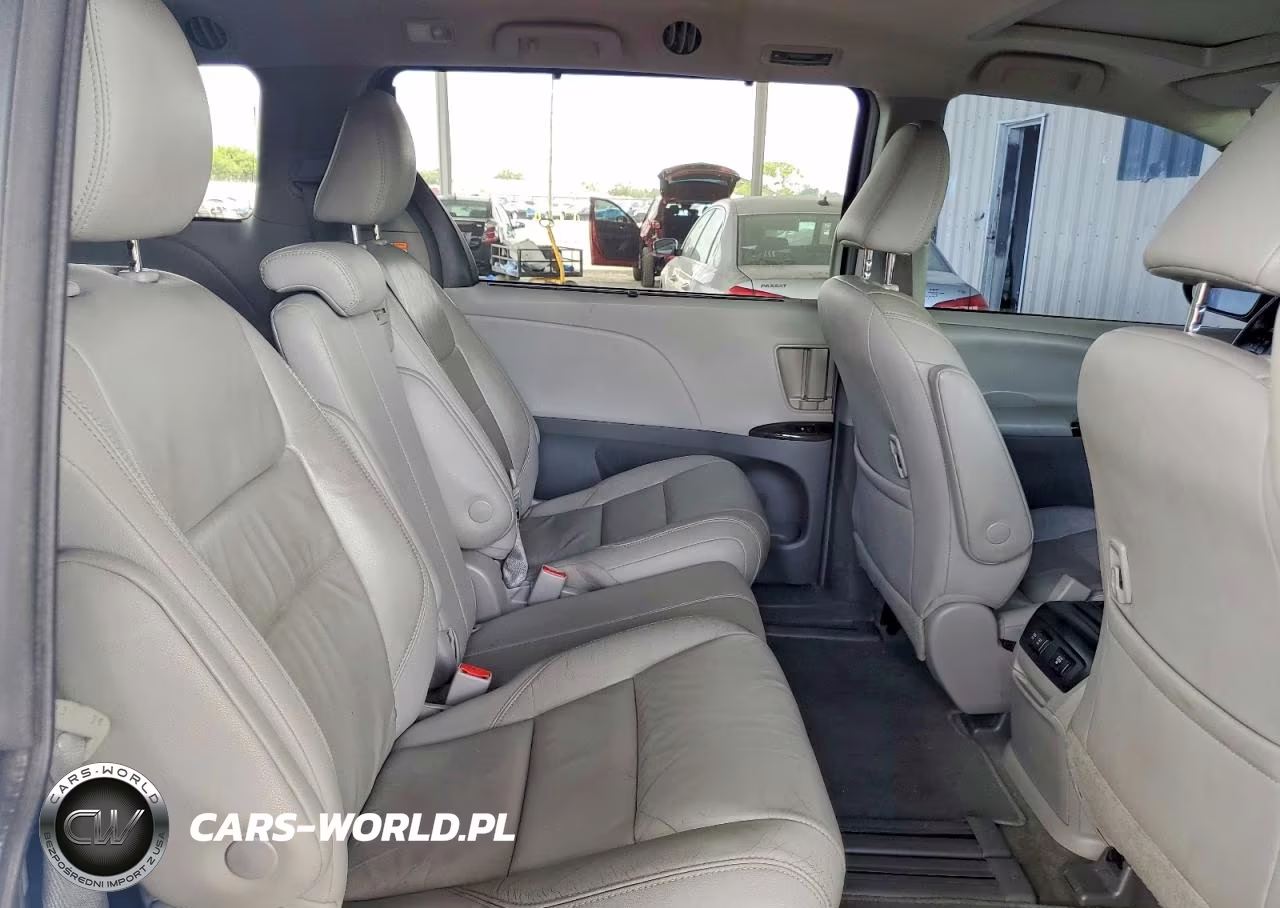 2018 Toyota Sienna Xle 8-Passenger VIN:5TDYZ3DC2JS905000 - 11