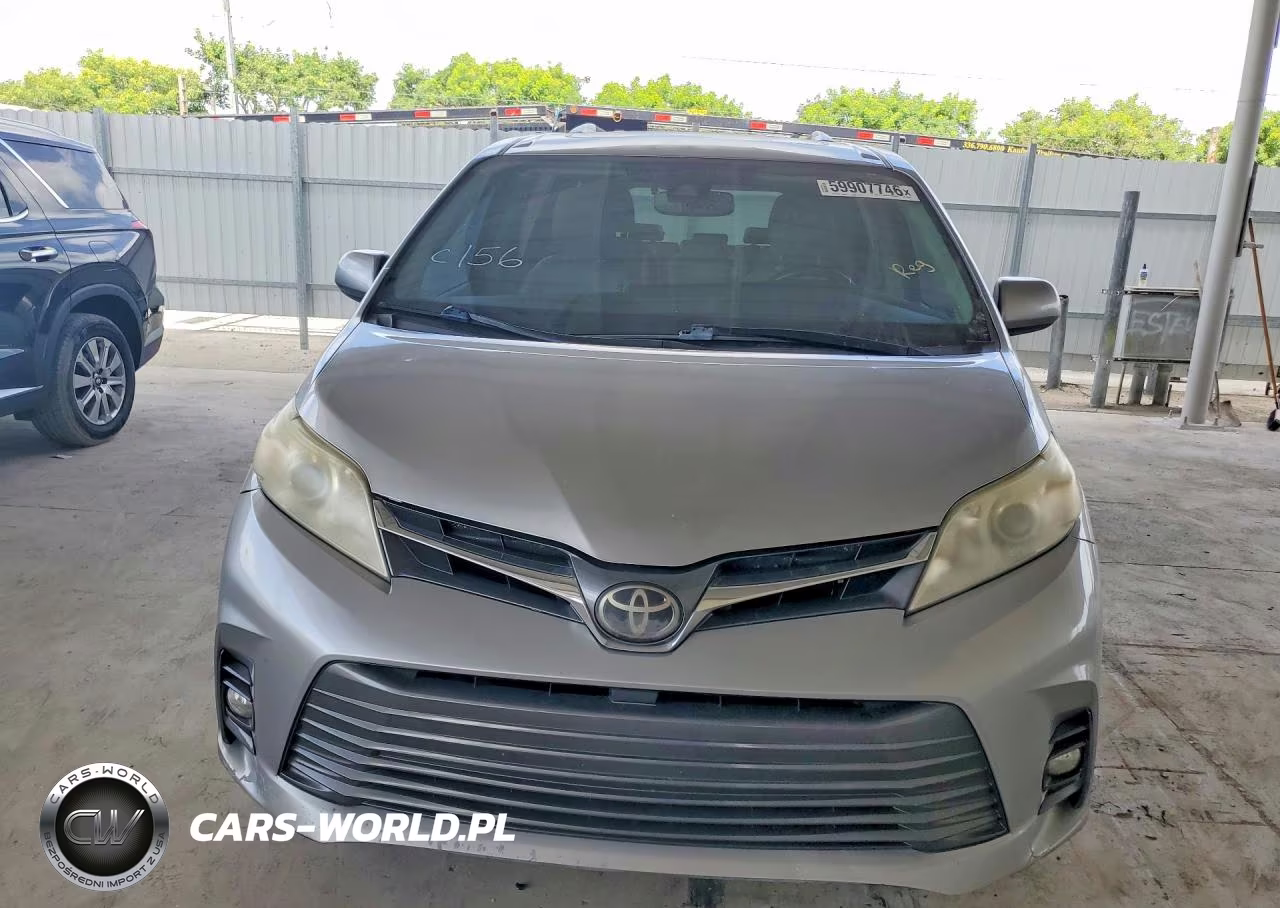 2018 Toyota Sienna Xle 8-Passenger VIN:5TDYZ3DC2JS905000 - 5