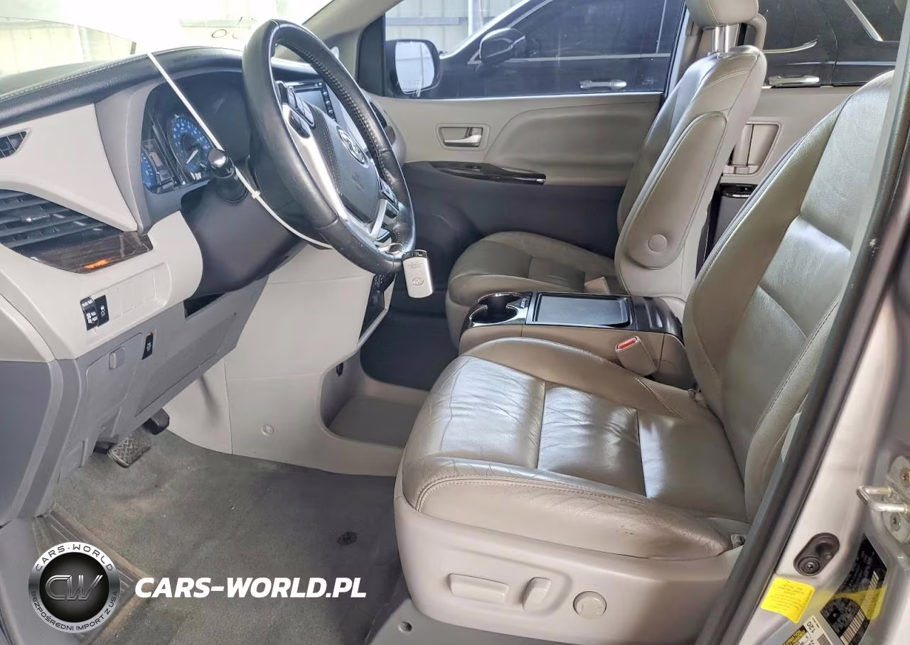 2018 Toyota Sienna Xle 8-Passenger VIN:5TDYZ3DC2JS905000 - 7