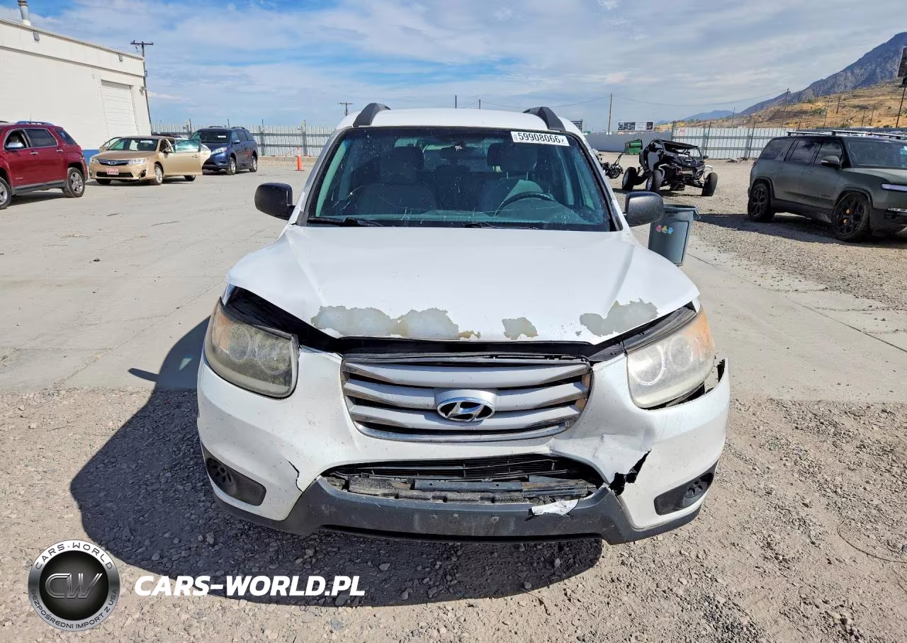 2012 Hyundai Santa Fe Gls VIN:5XYZGDAB6CG164670 - 5