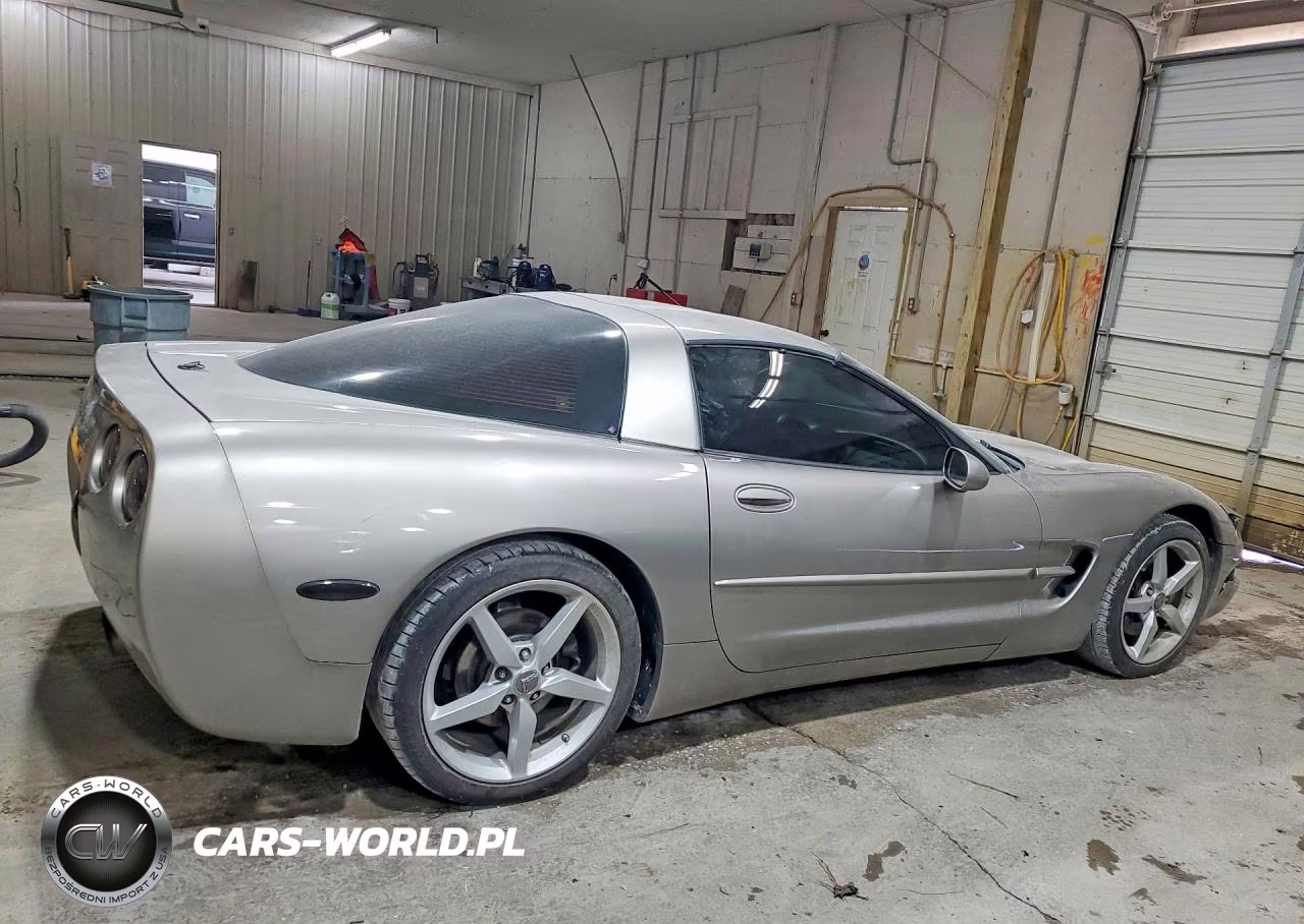 2001 Chevrolet Corvette VIN:1G1YY22G215118937 - 3
