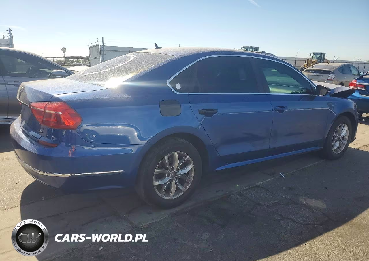 2016 Volkswagen Passat S VIN:1VWAT7A32GC042026 - 3