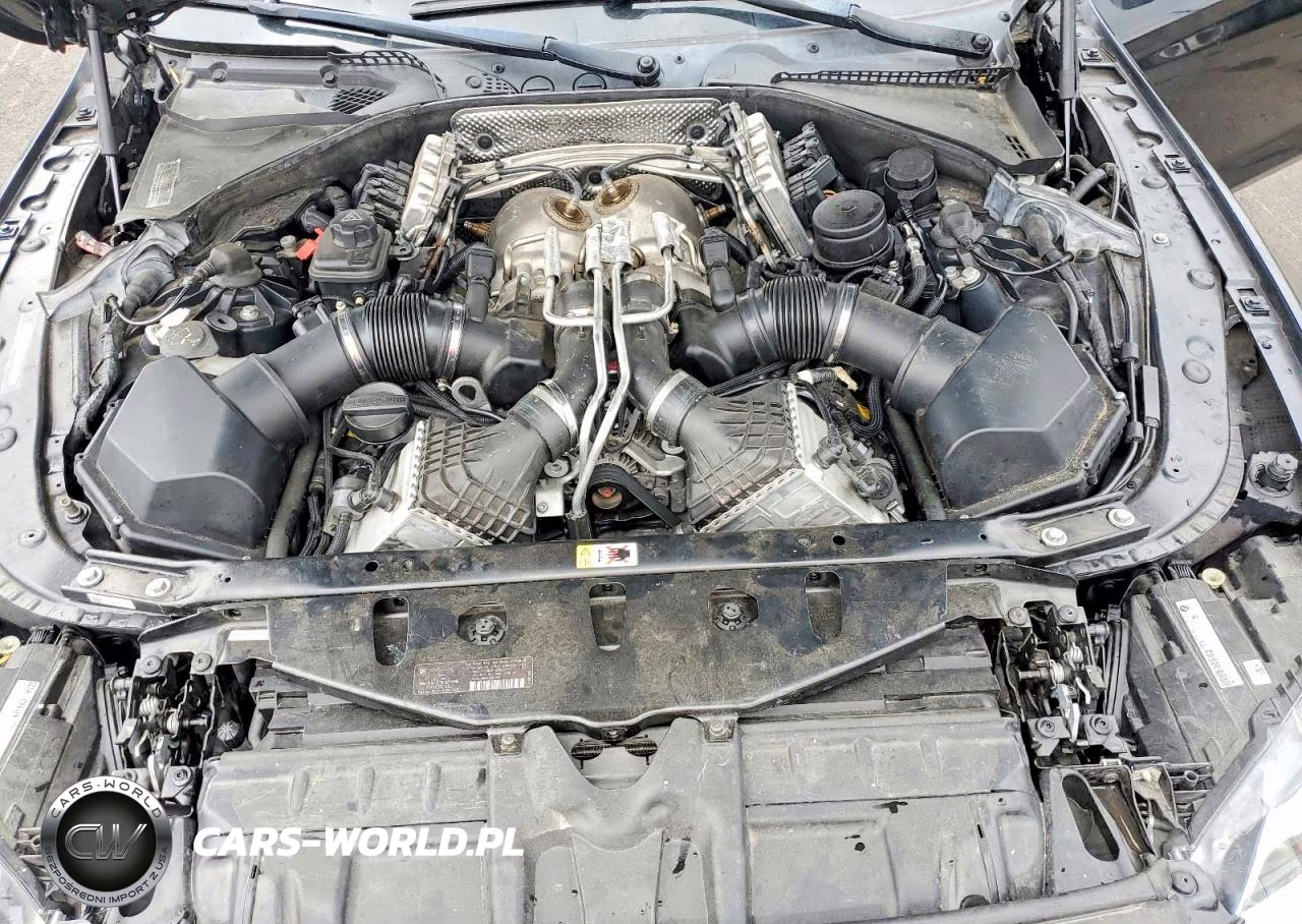 2013 BMW M6 VIN:WBSLZ9C55DDZ78127 - 11