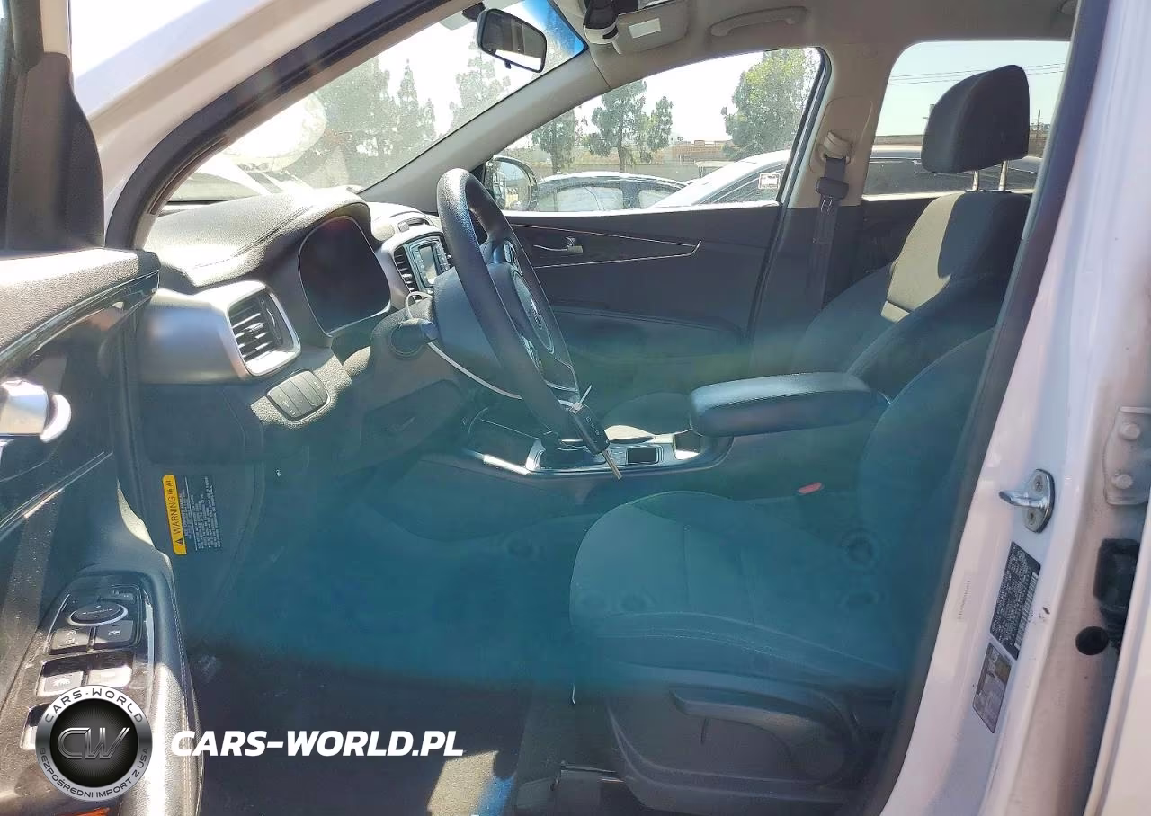 2017 Kia Sorento Lx VIN:5XYPG4A33HG214352 - 7