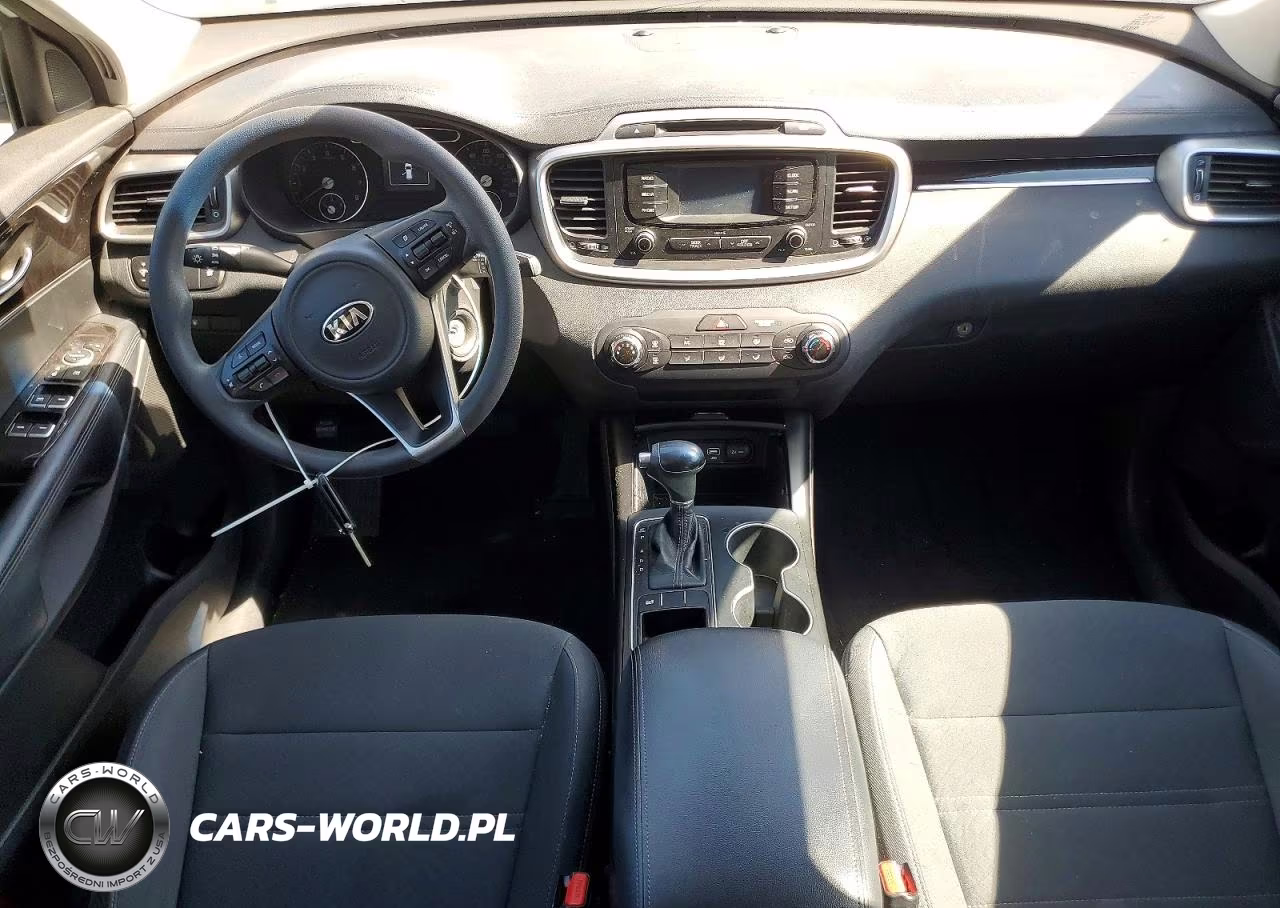 2017 Kia Sorento Lx VIN:5XYPG4A33HG214352 - 8