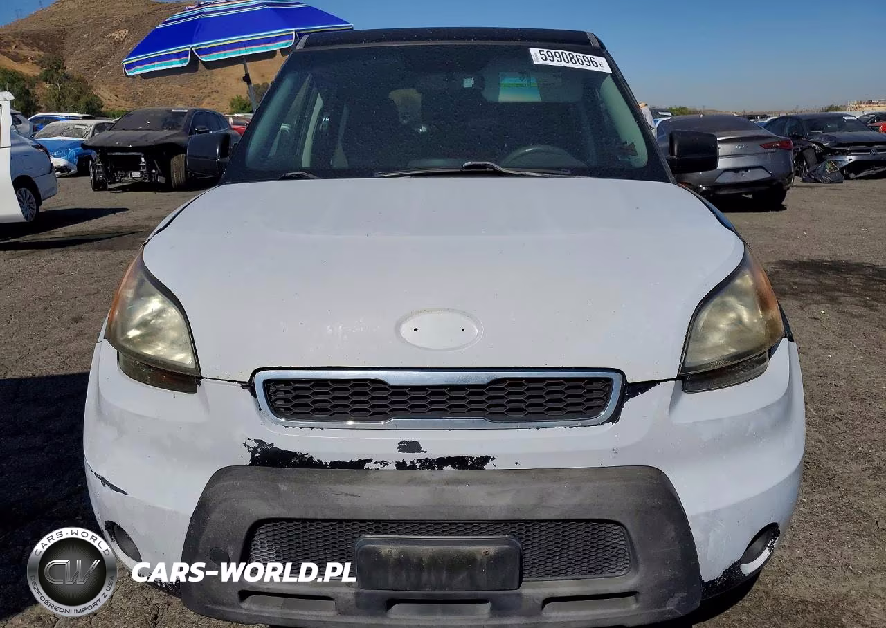 2010 Kia Soul + VIN:KNDJT2A24A7059696 - 5