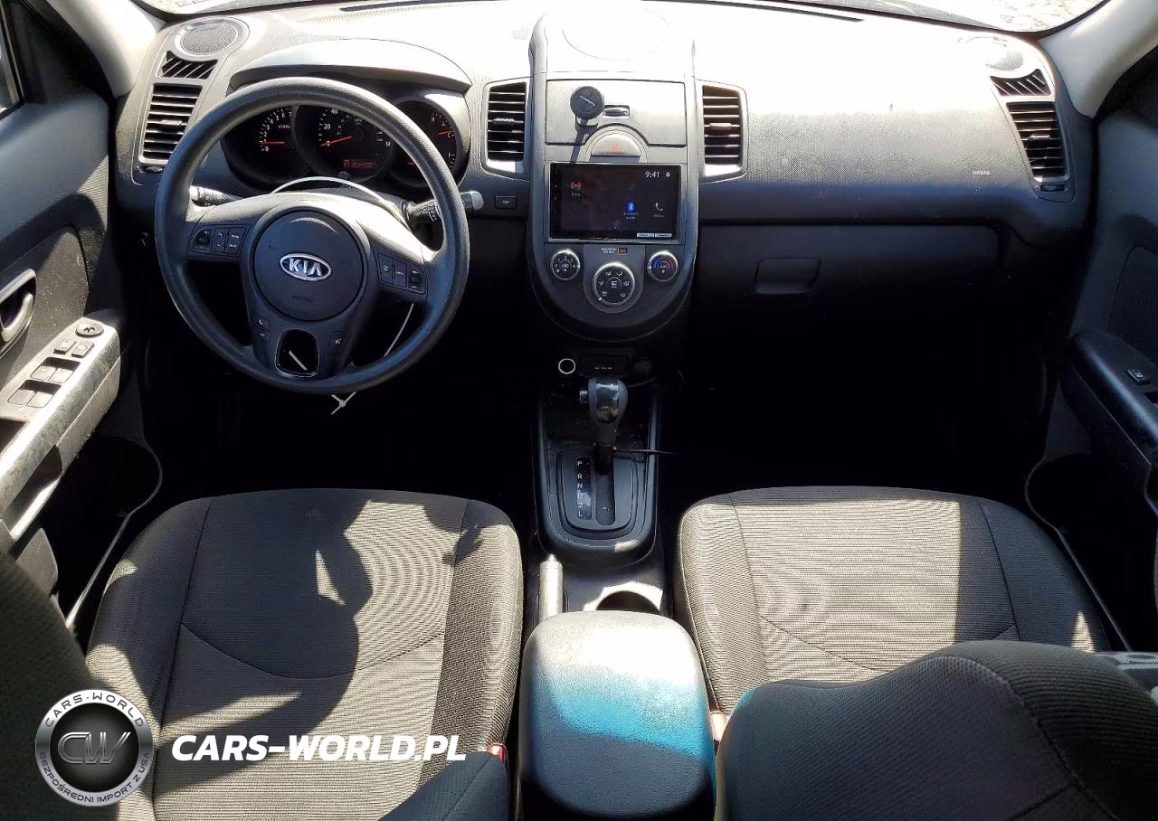 2010 Kia Soul + VIN:KNDJT2A24A7059696 - 8