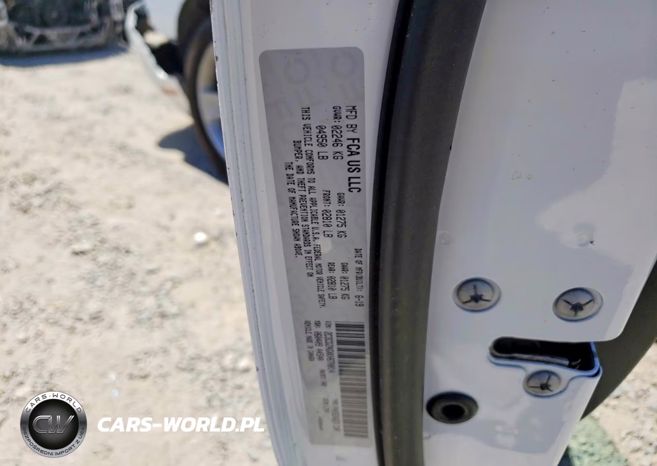 2019 Dodge Challenger Sxt VIN:2C3CDZAGXKH670014 - 12