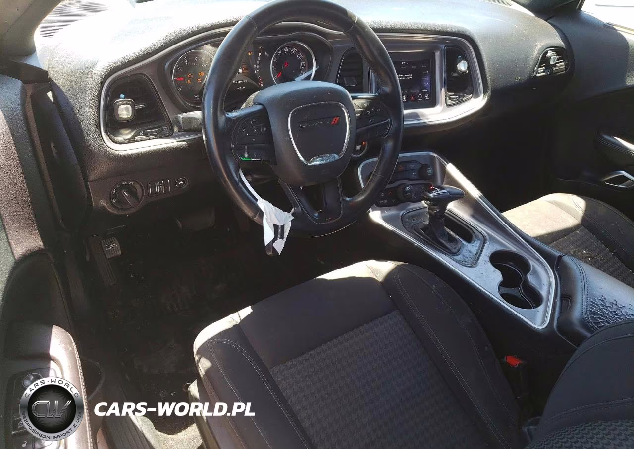2019 Dodge Challenger Sxt VIN:2C3CDZAGXKH670014 - 8