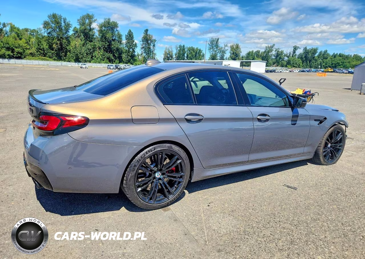 2022 BMW M5 VIN:WBS83CH04NCK94954 - 3