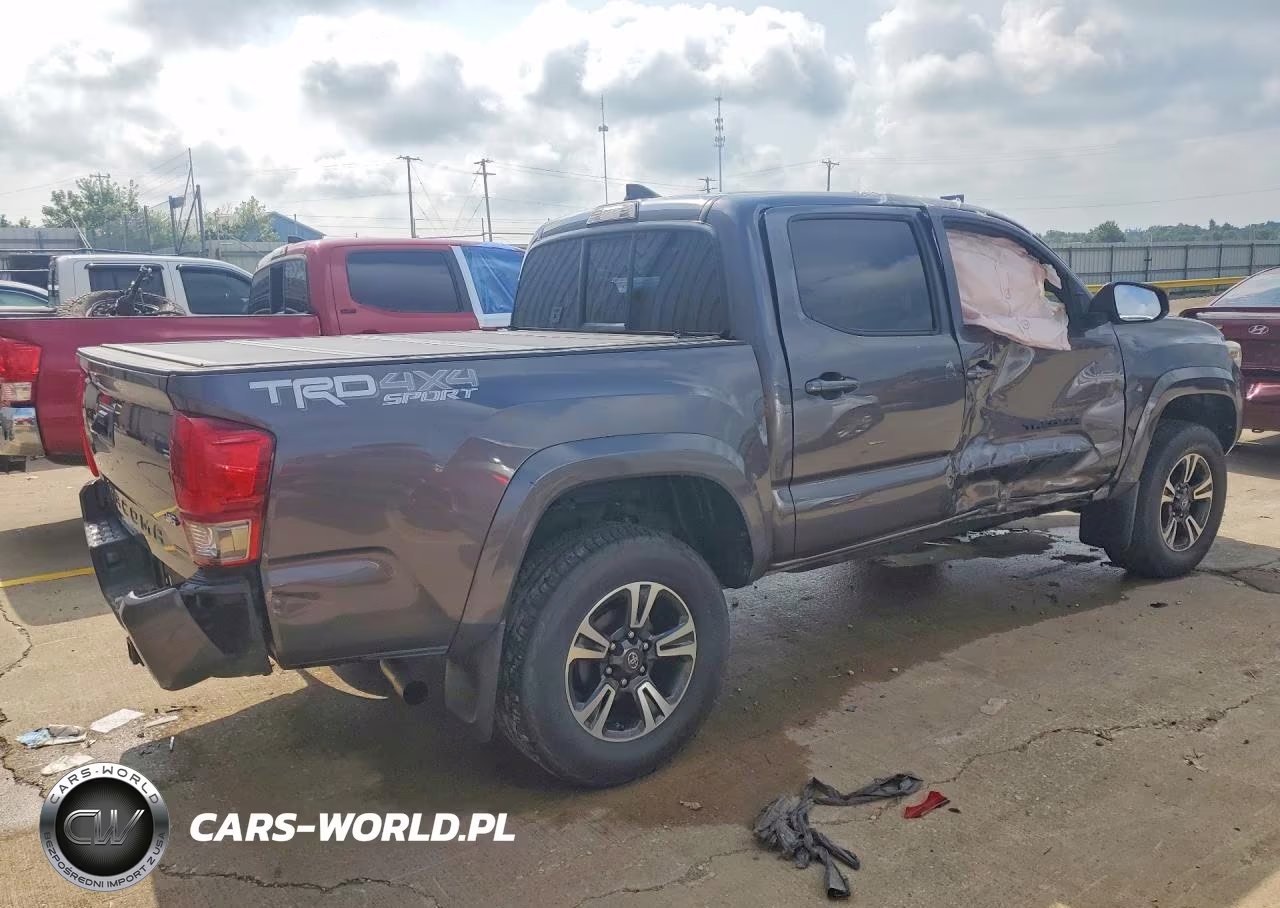 2016 Toyota Tacoma Trd Sport VIN:5TFCZ5AN9GX040024 - 3