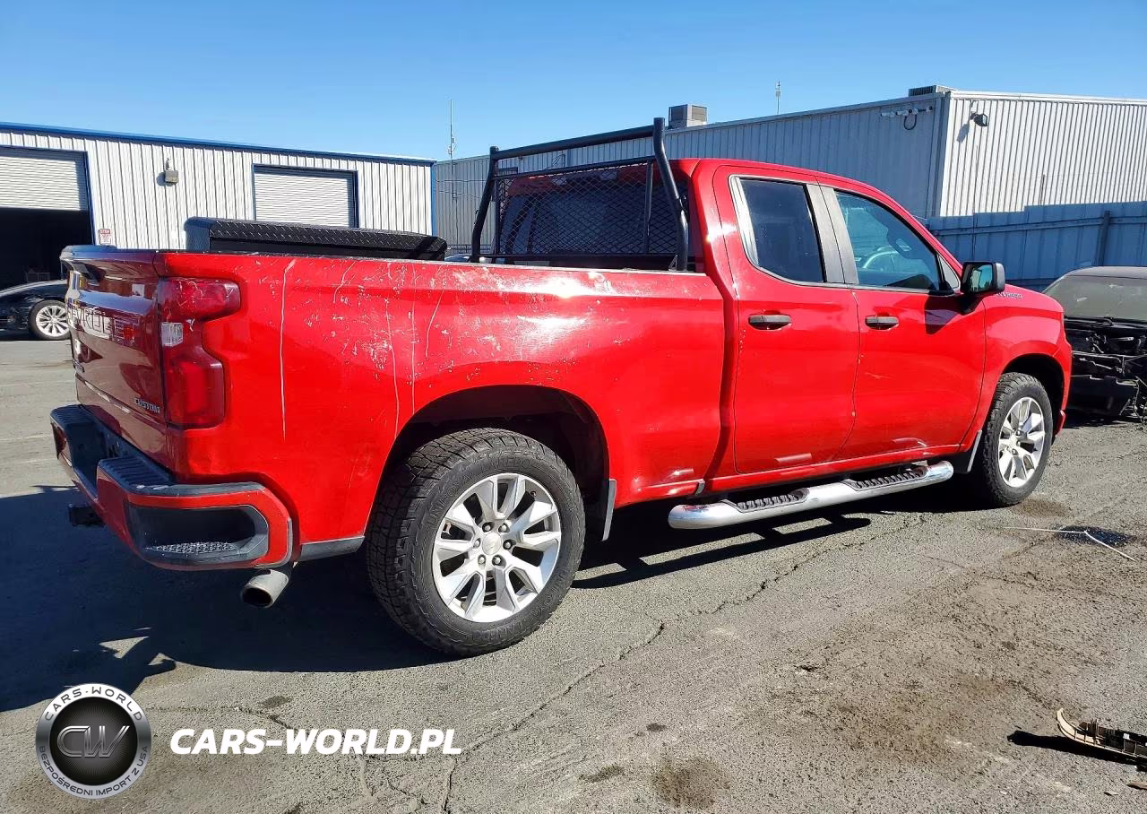 2019 Chevrolet Silverado C1500 Custom VIN:1GCRWBEH3KZ364802 - 3