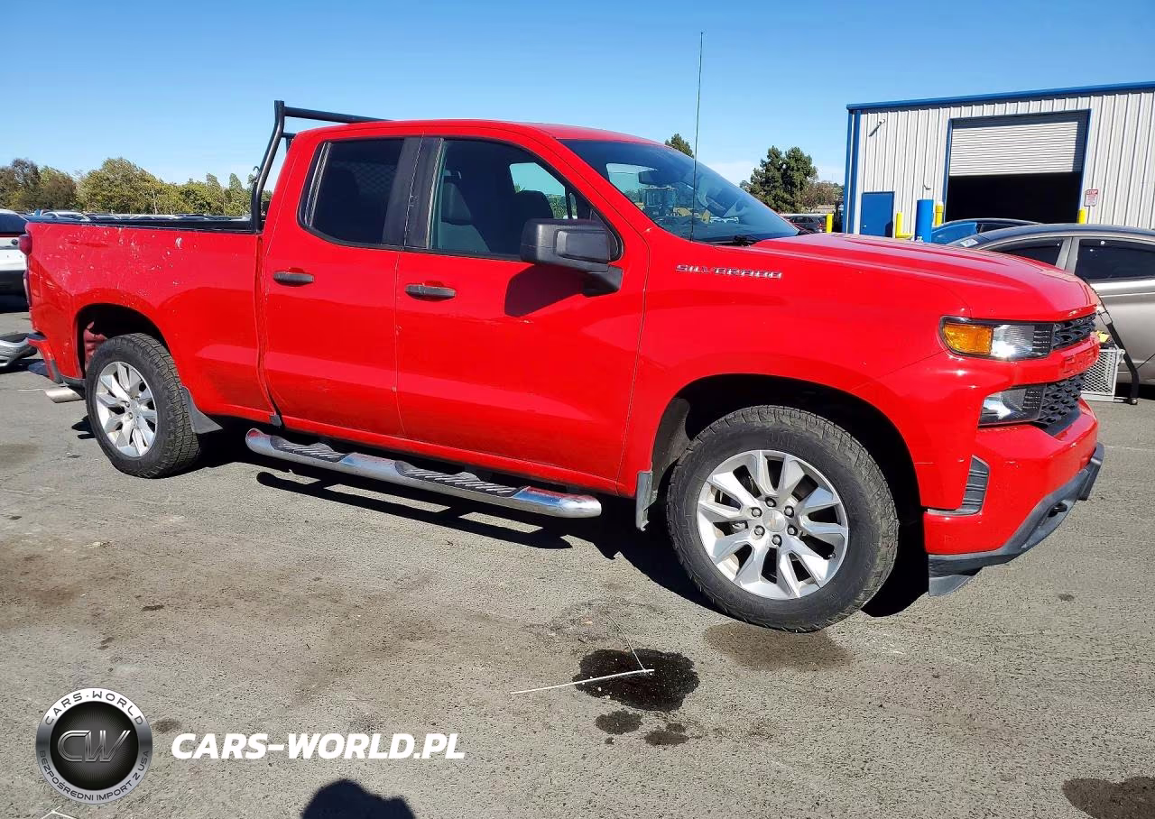 2019 Chevrolet Silverado C1500 Custom VIN:1GCRWBEH3KZ364802 - 4