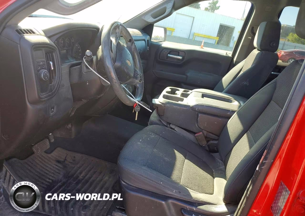 2019 Chevrolet Silverado C1500 Custom VIN:1GCRWBEH3KZ364802 - 7
