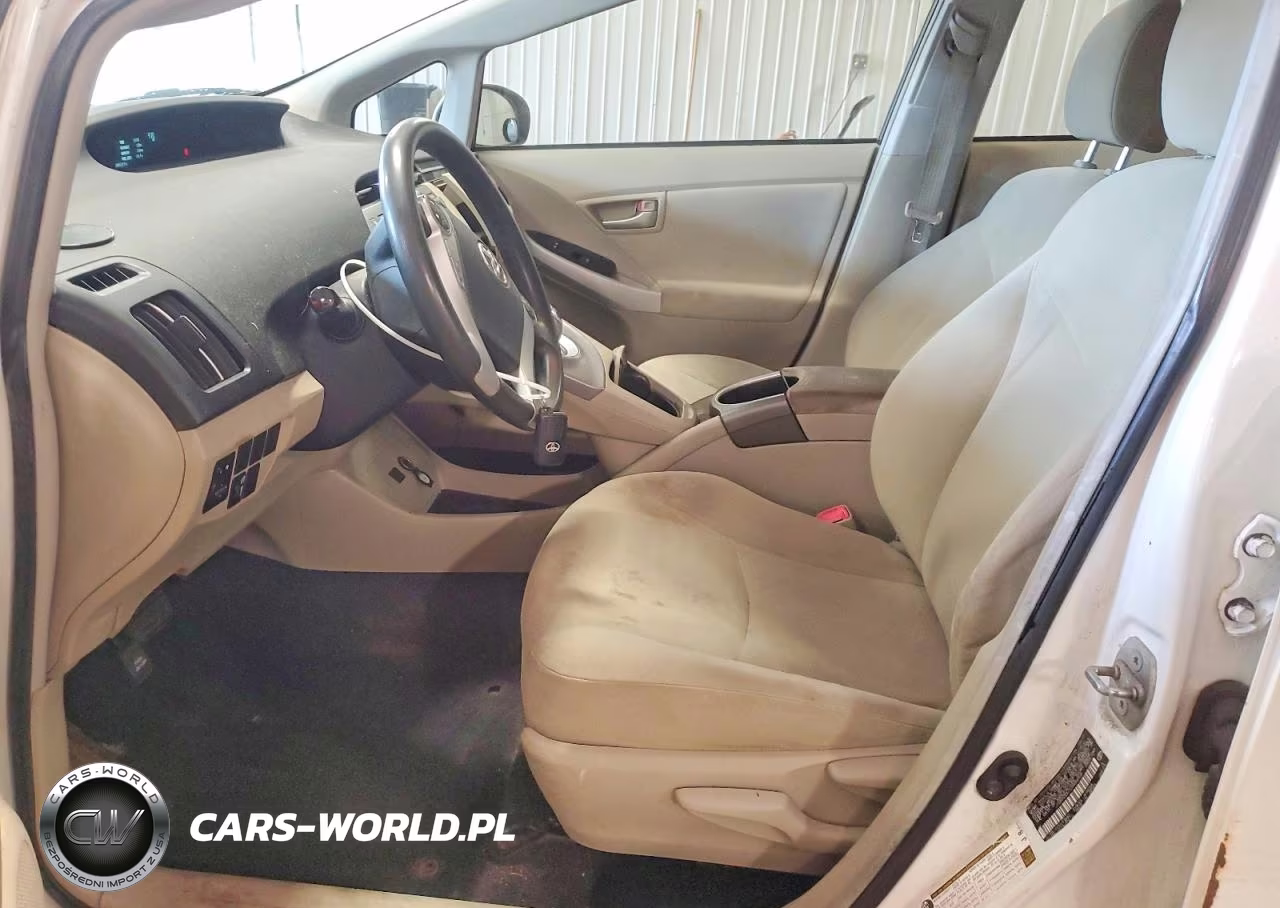 2012 Toyota Prius Two VIN:JTDKN3DU1C5444908 - 7