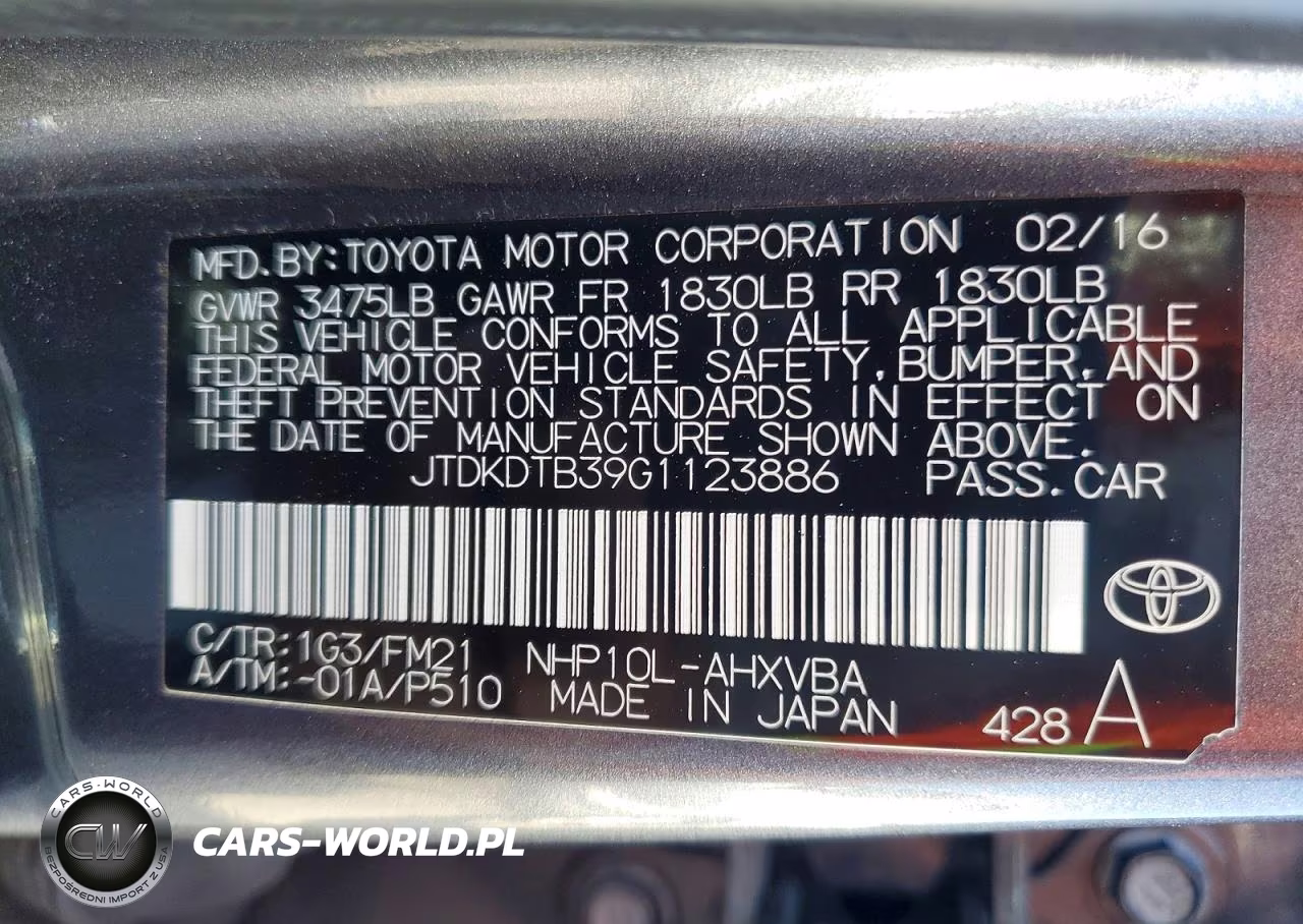 2016 Toyota Prius C Two VIN:JTDKDTB39G1123886 - 13