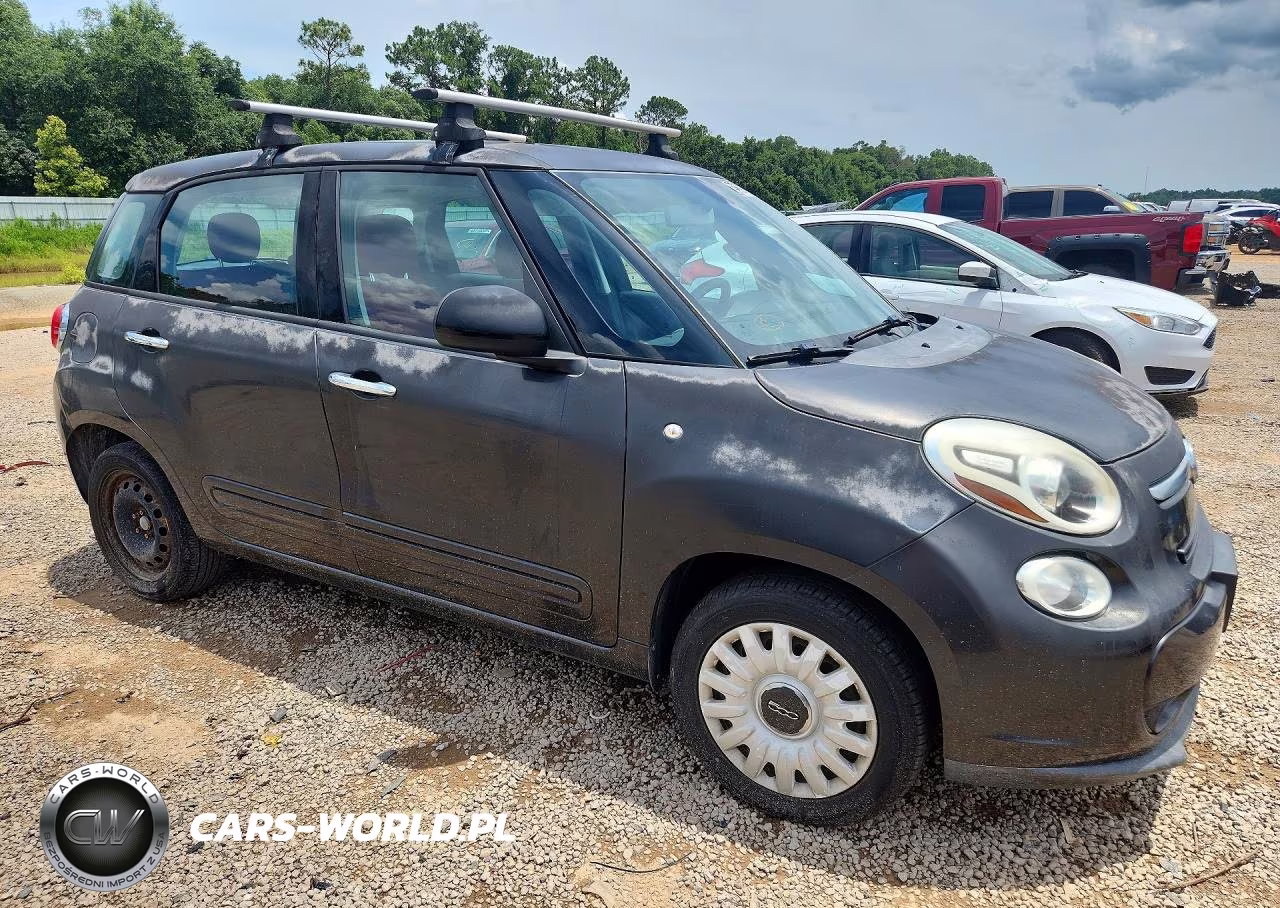 2015 Fiat 500L Pop VIN:ZFBCFAAH5FZ030611 - 4