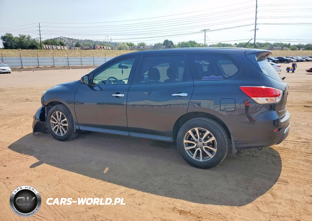2015 Nissan Pathfinder S VIN:5N1AR2MM9FC614969 - 2
