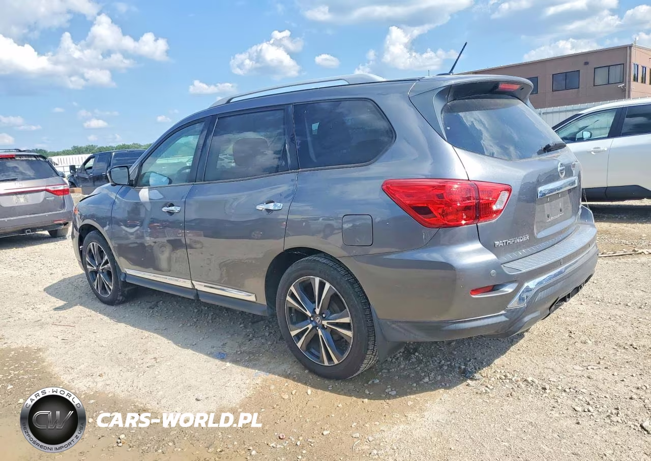 2017 Nissan Pathfinder Platinum VIN:5N1DR2MM1HC639400 - 2