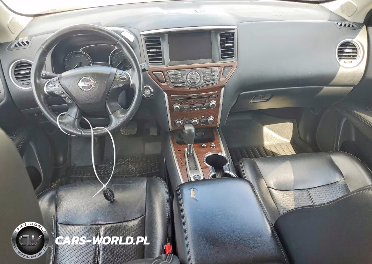 2017 Nissan Pathfinder Platinum VIN:5N1DR2MM1HC639400 - 8
