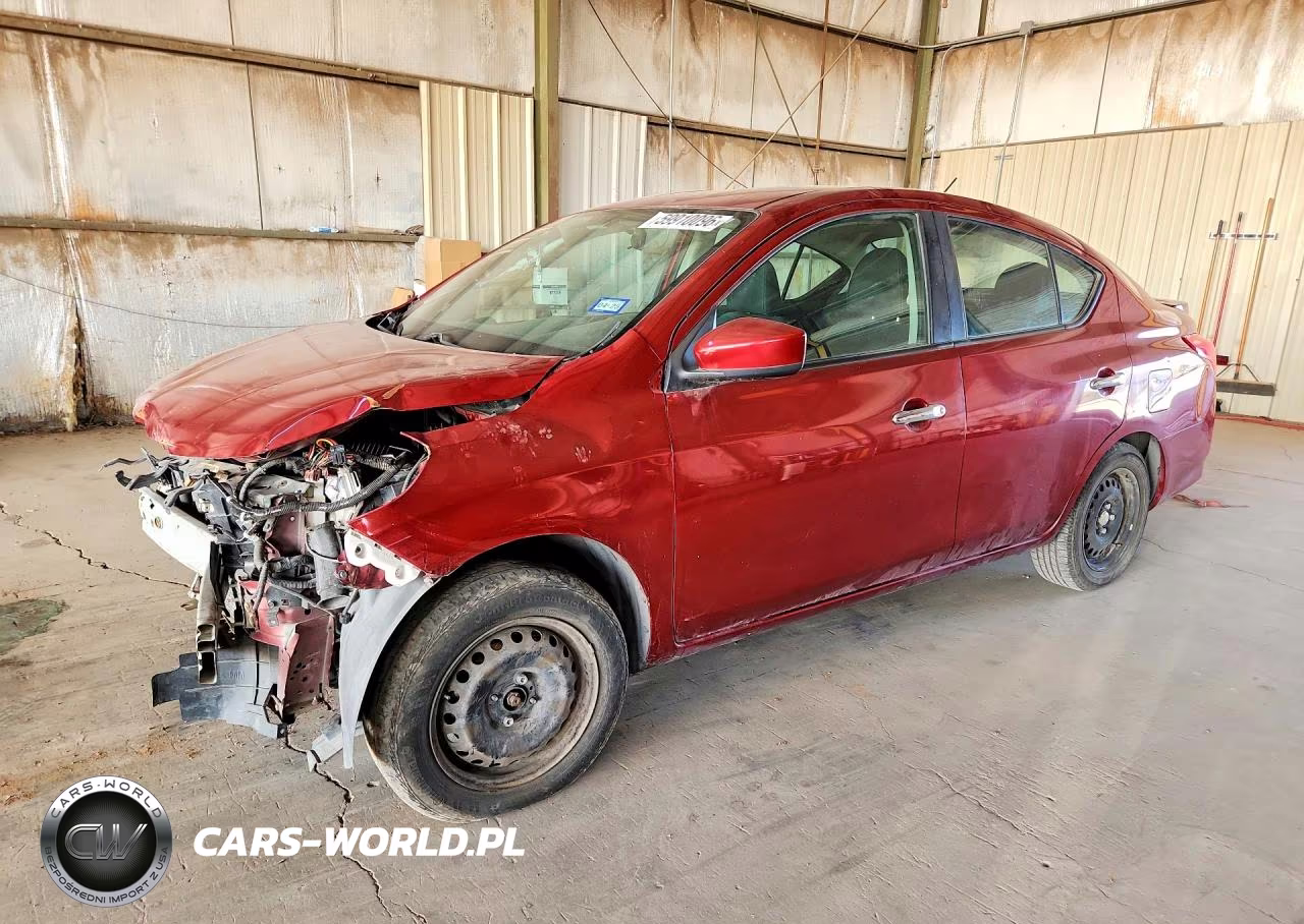 2019 Nissan Versa Sv