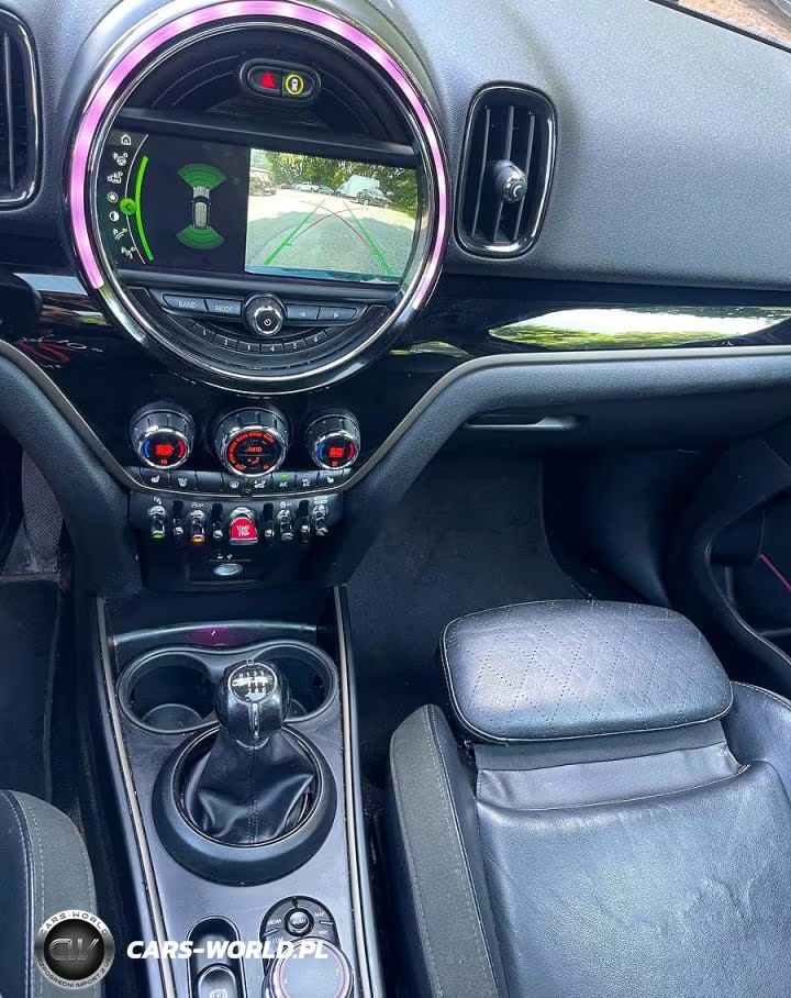 2019 Mini Cooper S Countryman All4 VIN:WMZYT5C5XK3E69700 - 13