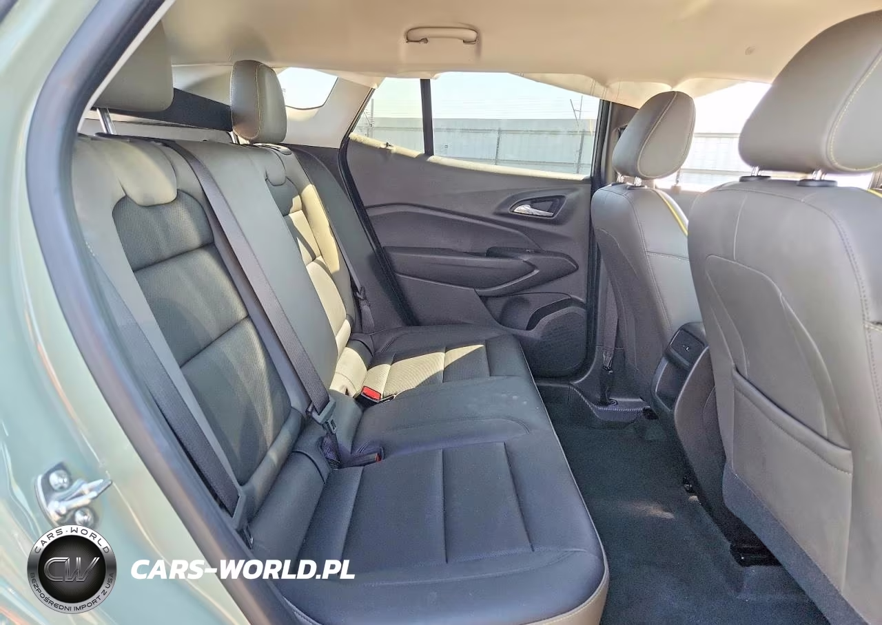 2025 Chevrolet Trax Activ VIN:KL77LKEP9SC342312 - 11