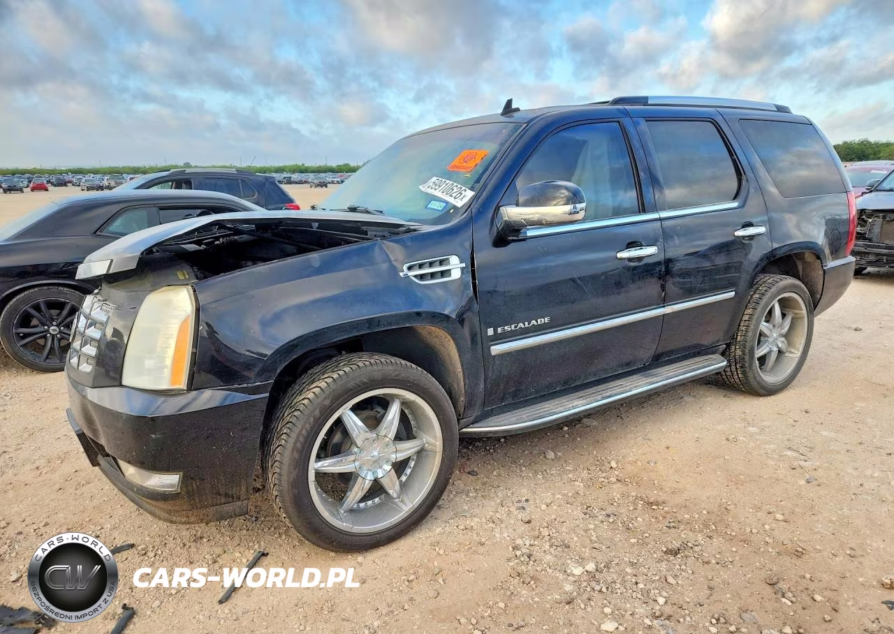2007 Cadillac Escalade Luxury VIN:1GYFK63807R211935 - 1