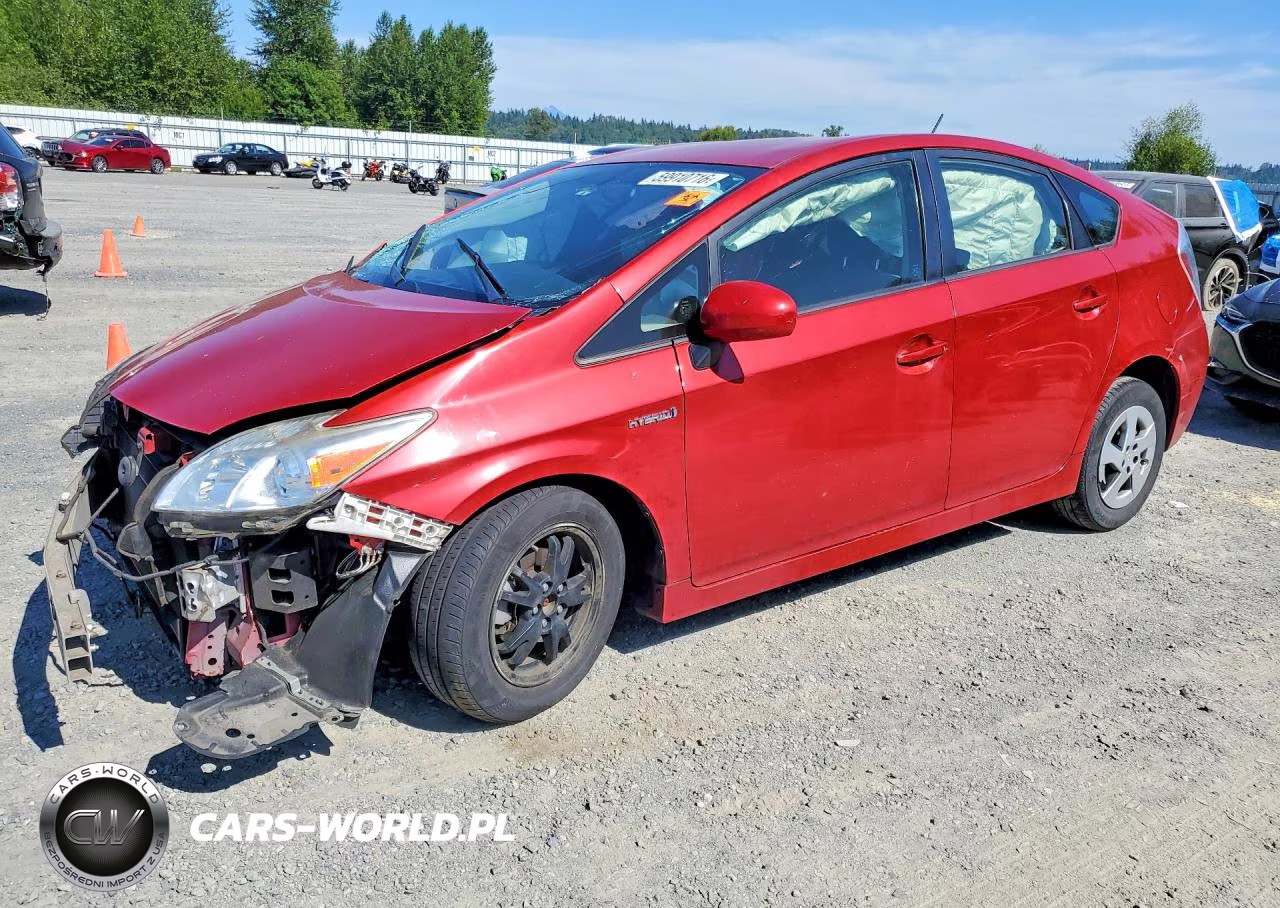2015 Toyota Prius Two – zdjęcie 1 z 13