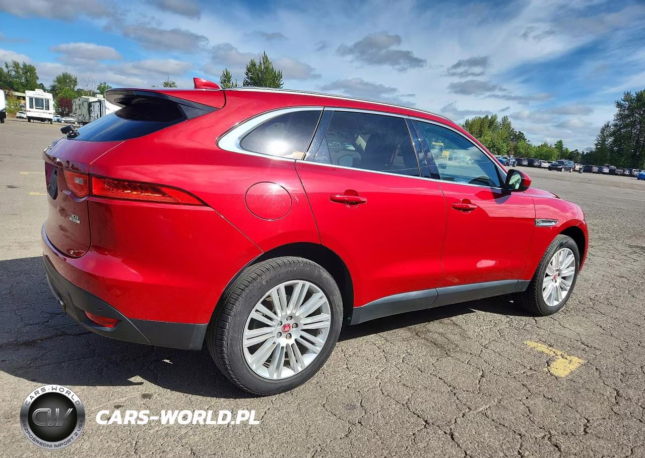 2019 Jaguar F-Pace Portfolio VIN:SADCN2GX0KA366930 - 3
