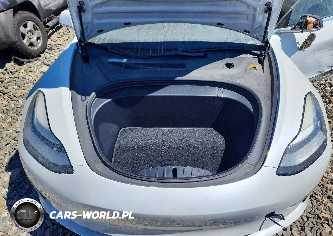 2018 Tesla Model 3 VIN:5YJ3E1EA7JF049172 - 11