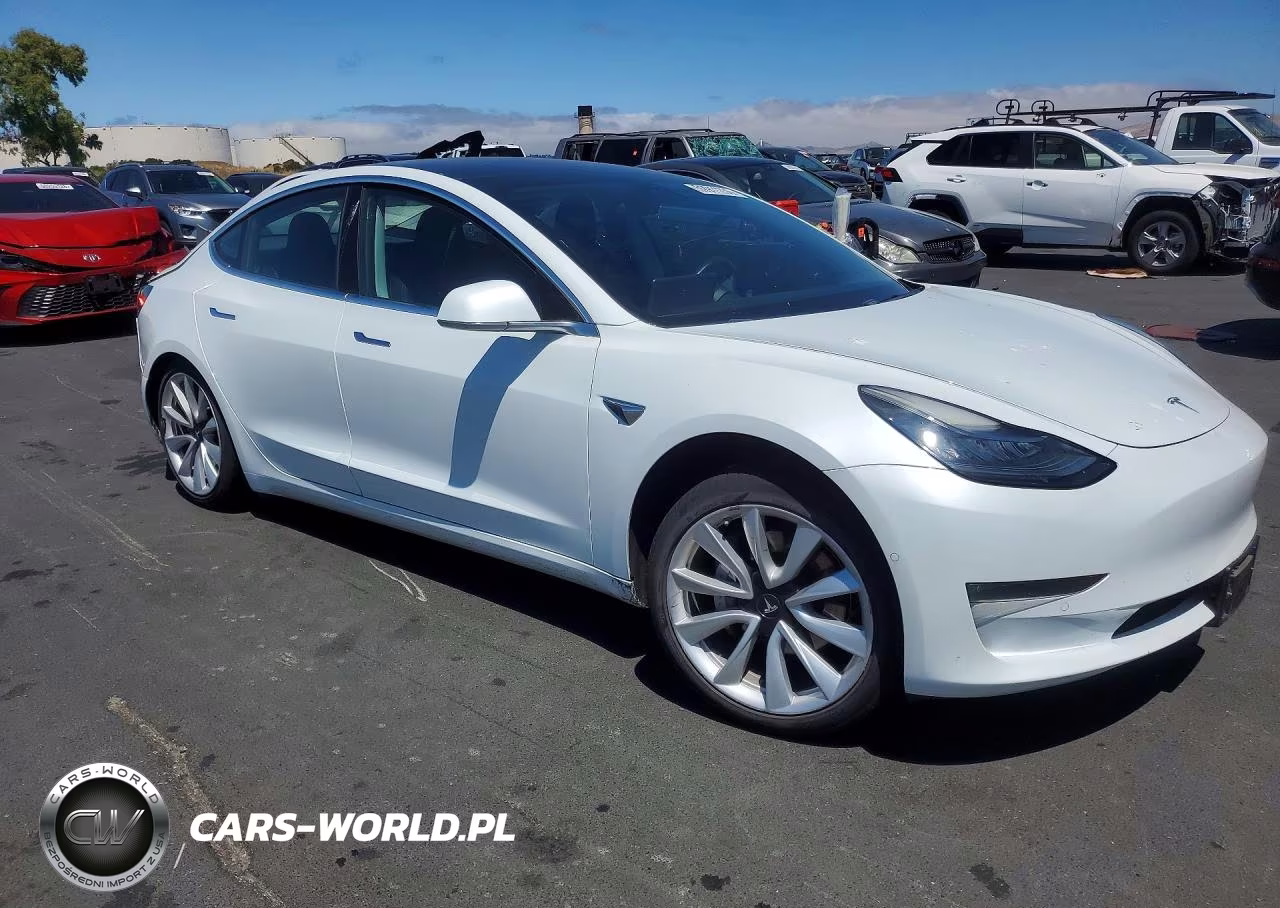 2018 Tesla Model 3 VIN:5YJ3E1EA7JF049172 - 4