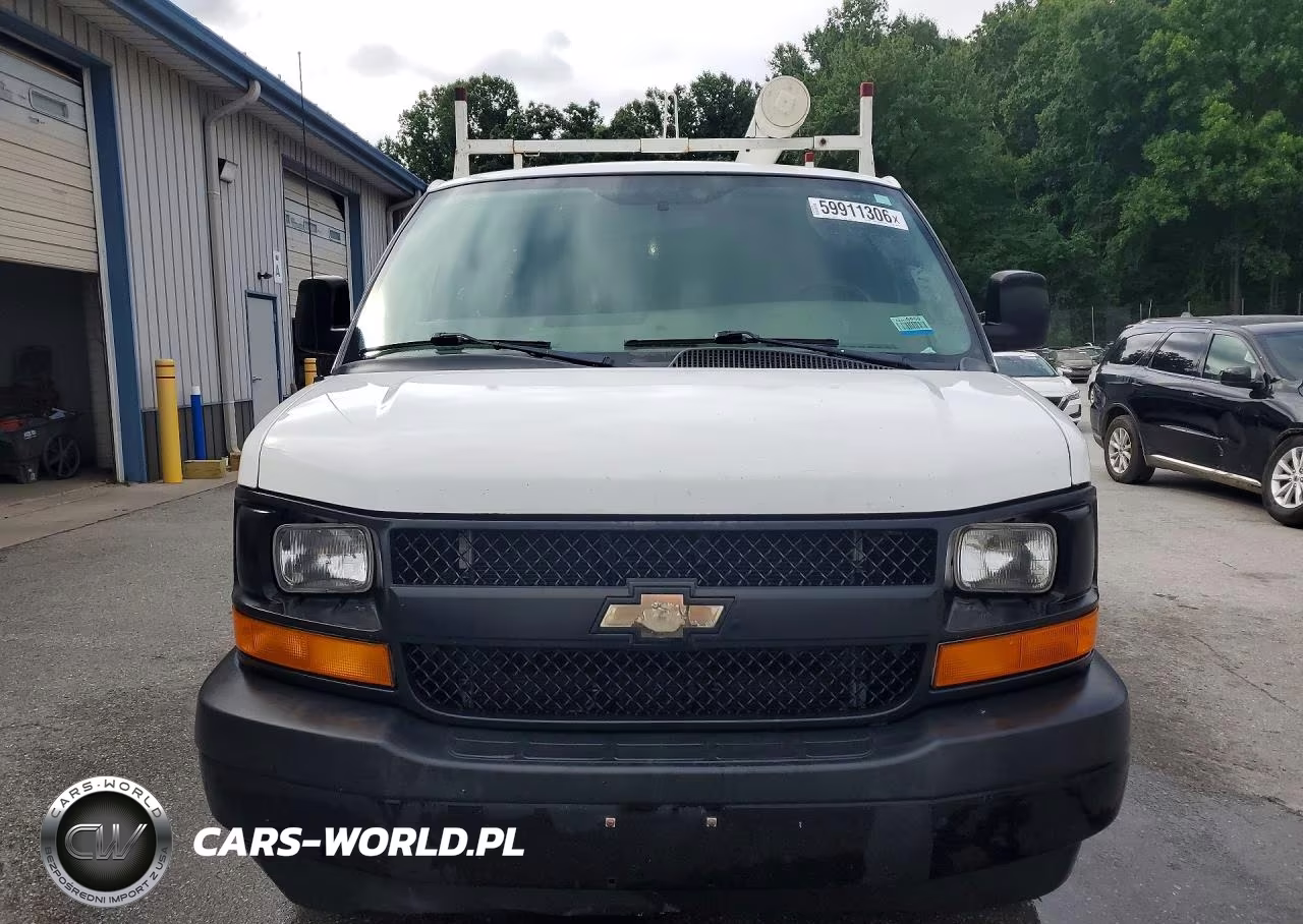 2017 Chevrolet Express G2500 VIN:1GCWGAFFXH1189821 - 5