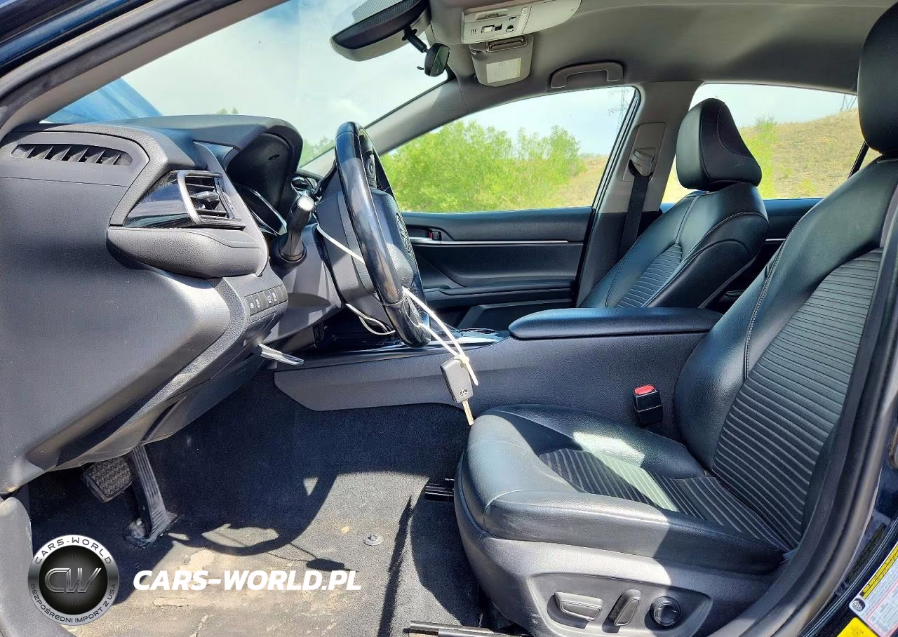 2020 Toyota Camry Se VIN:4T1G11AK2LU352801 - 7