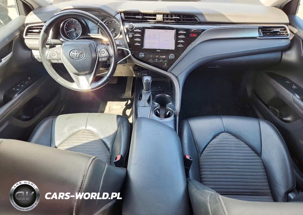 2020 Toyota Camry Se VIN:4T1G11AK2LU352801 - 8