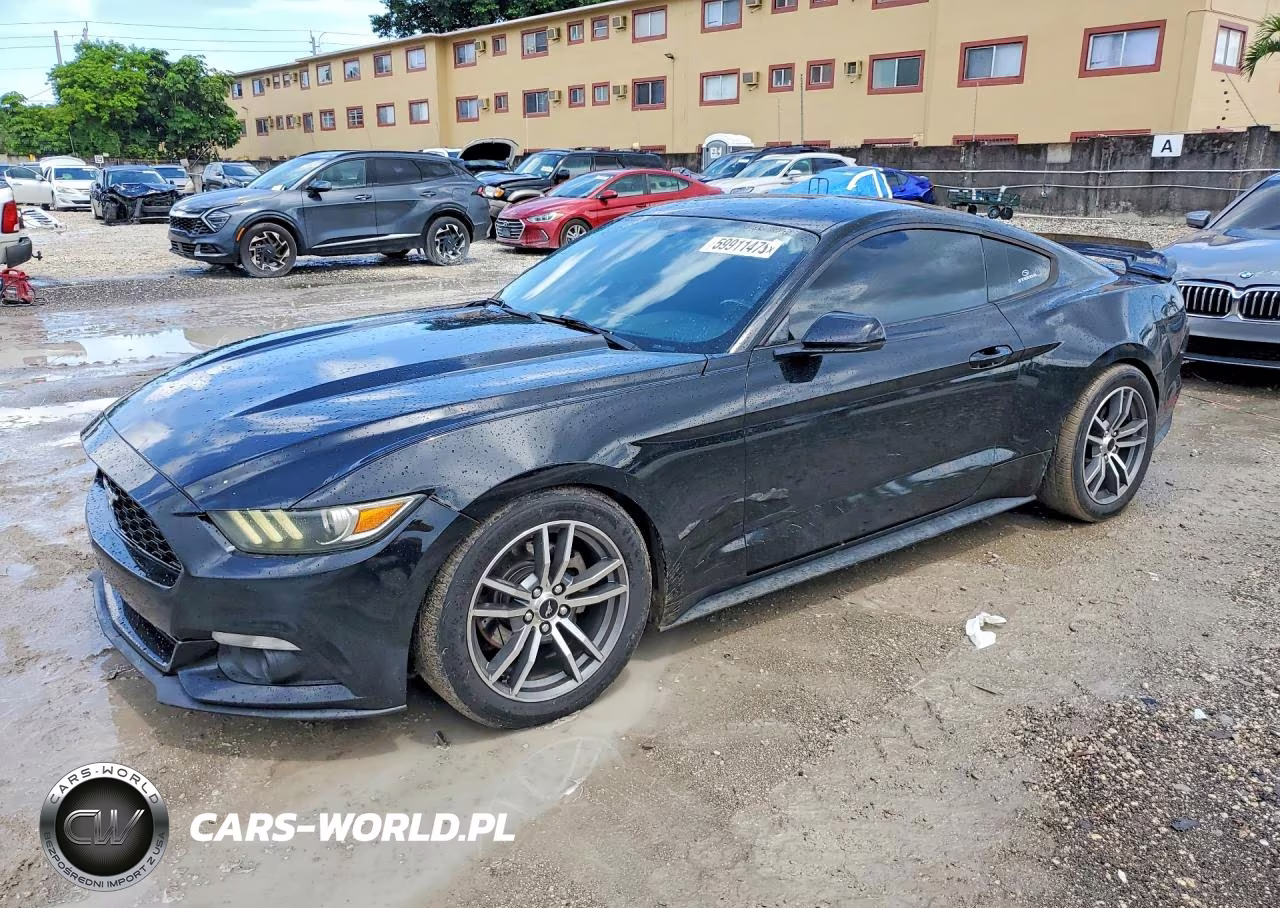 2015 Ford Mustang – zdjęcie 1 z 12