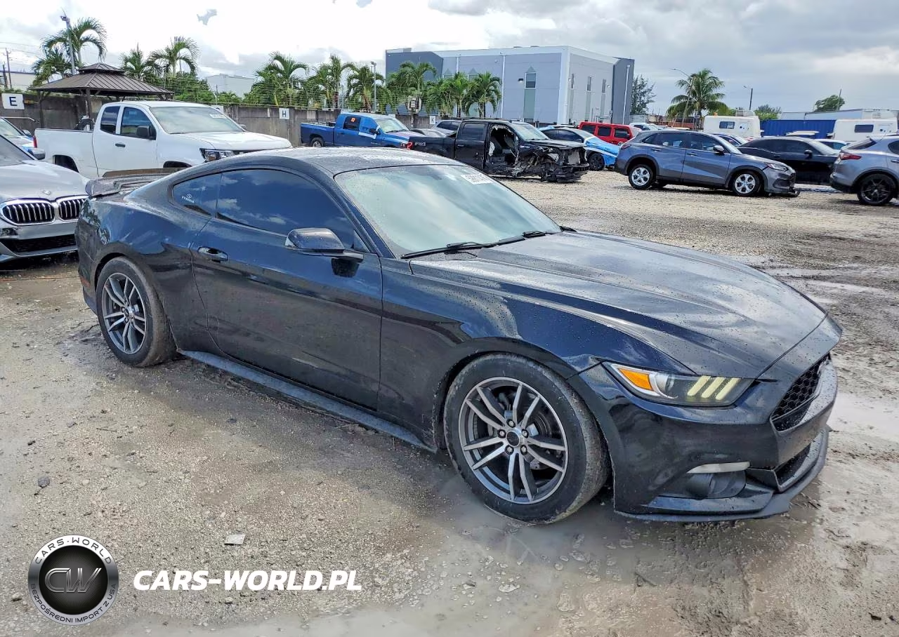 2015 Ford Mustang VIN:1FA6P8THXF5357516 - 4