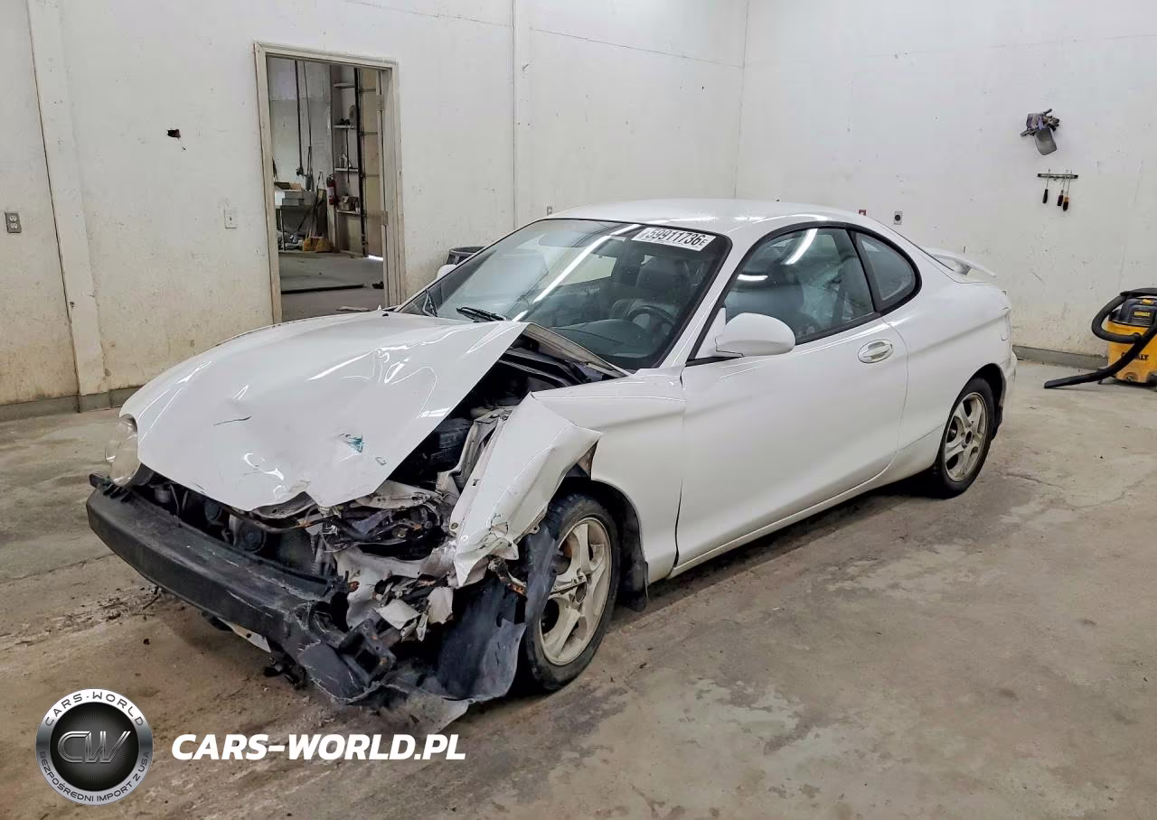 2001 Hyundai Tiburon Base