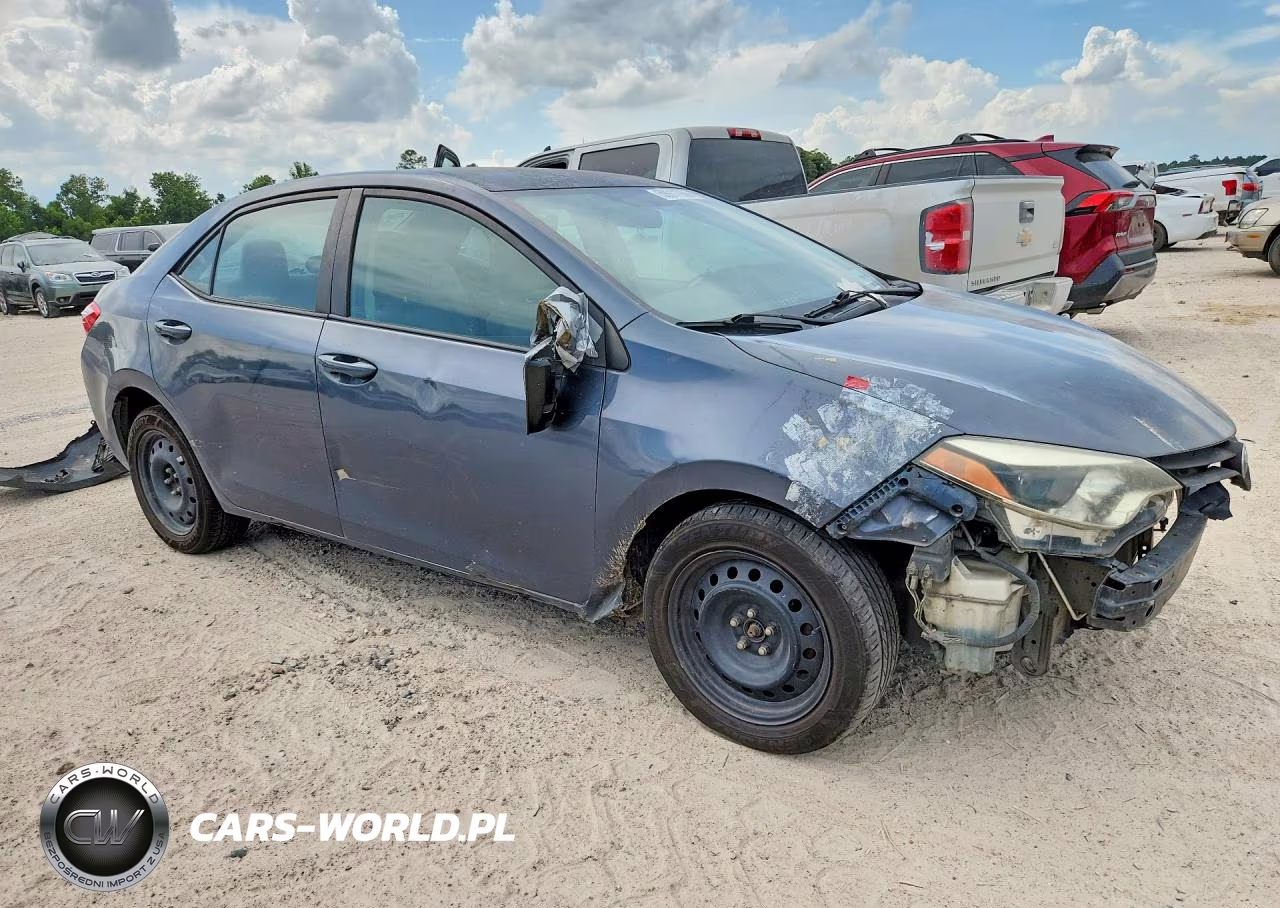 2016 Toyota Corolla Le VIN:5YFBURHE6GP452293 - 4