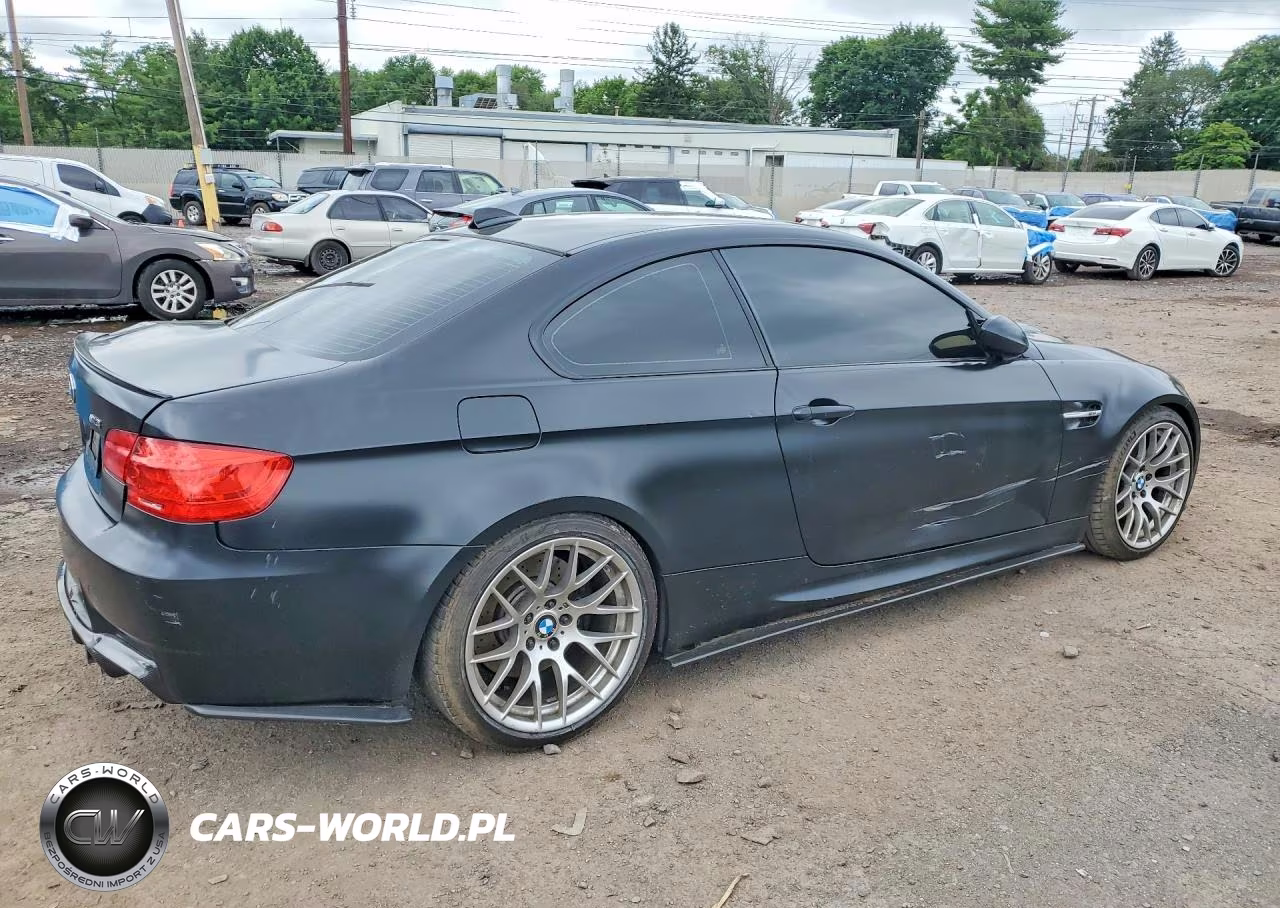 2012 BMW M3 VIN:WBSKG9C53CE798123 - 3