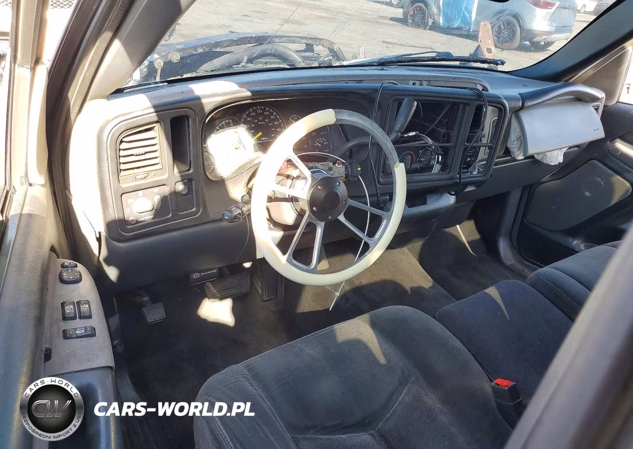 2000 GMC New Sierra C1500 VIN:1GTEC14T3YZ243977 - 8