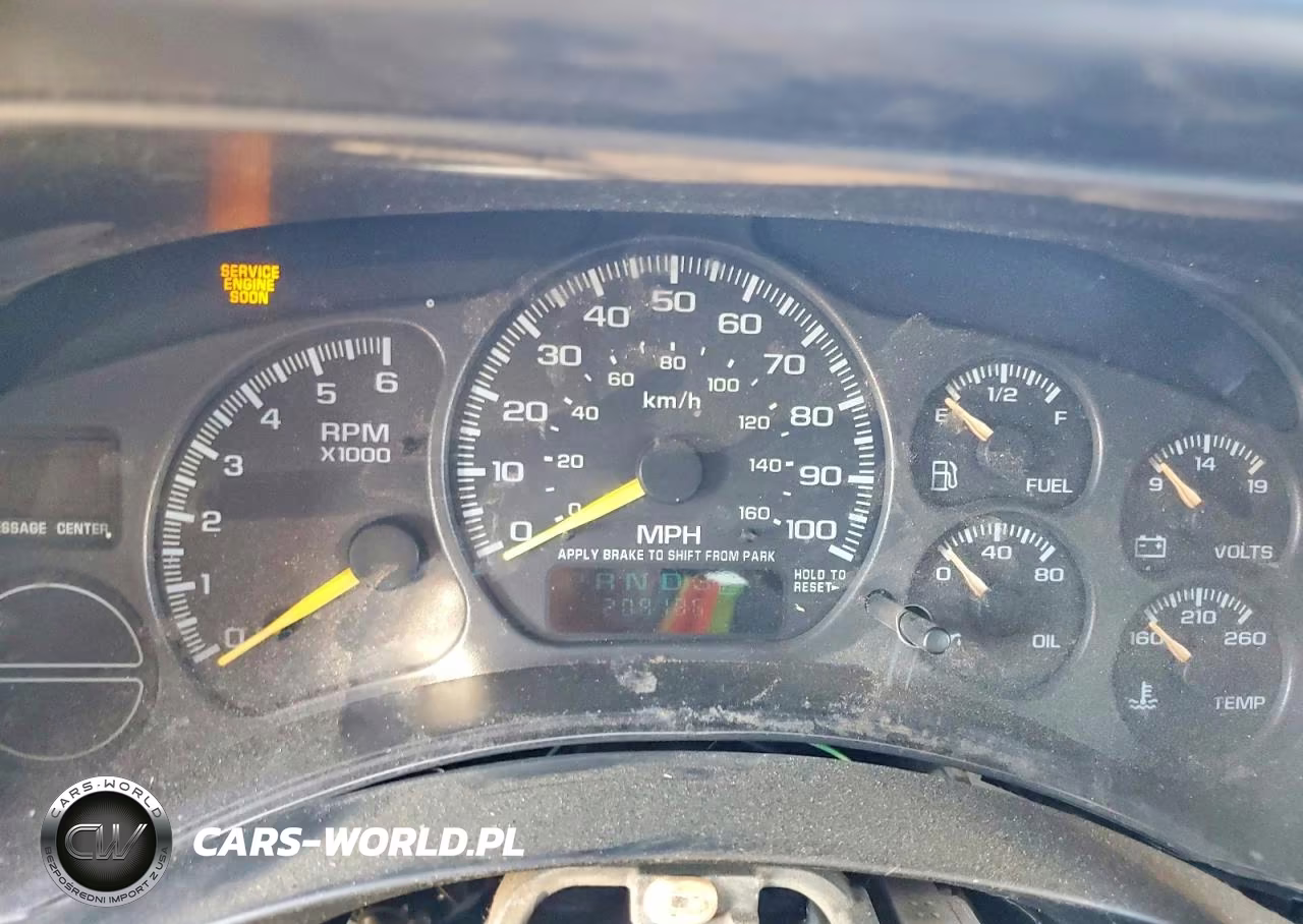 2000 GMC New Sierra C1500 VIN:1GTEC14T3YZ243977 - 9