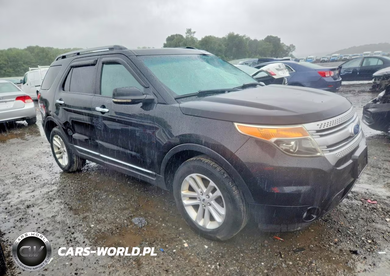 2012 Ford Explorer Xlt VIN:1FMHK8D84CGA11022 - 4