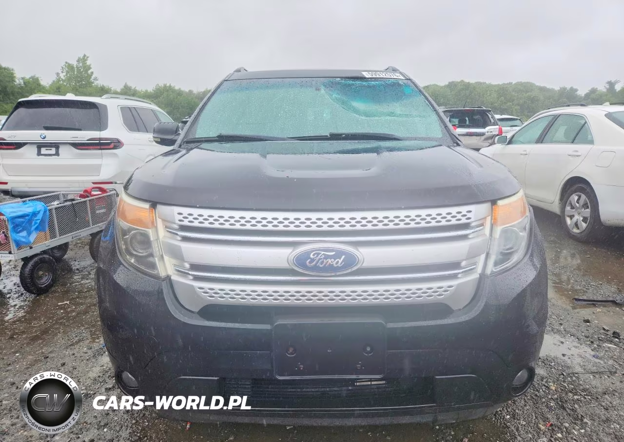 2012 Ford Explorer Xlt VIN:1FMHK8D84CGA11022 - 5