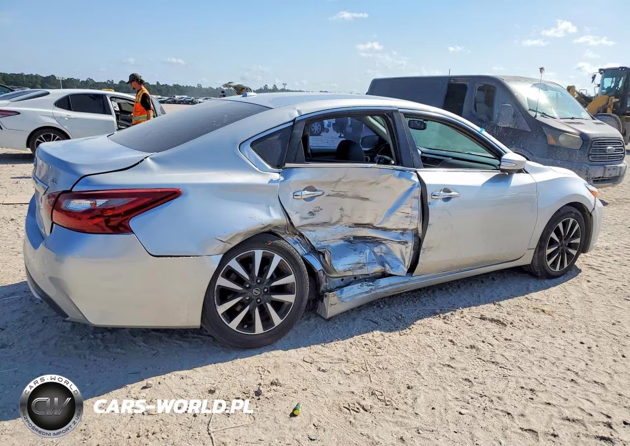 2018 Nissan Altima 2.5 Sl VIN:1N4AL3APXJC140877 - 3
