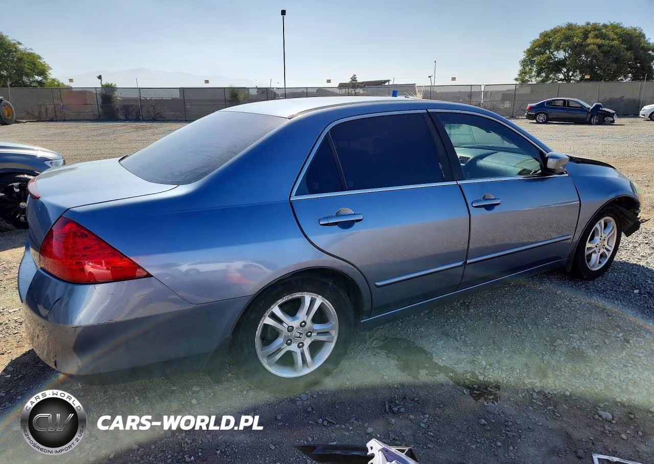 2007 Honda Accord Ex VIN:1HGCM56787A203582 - 3