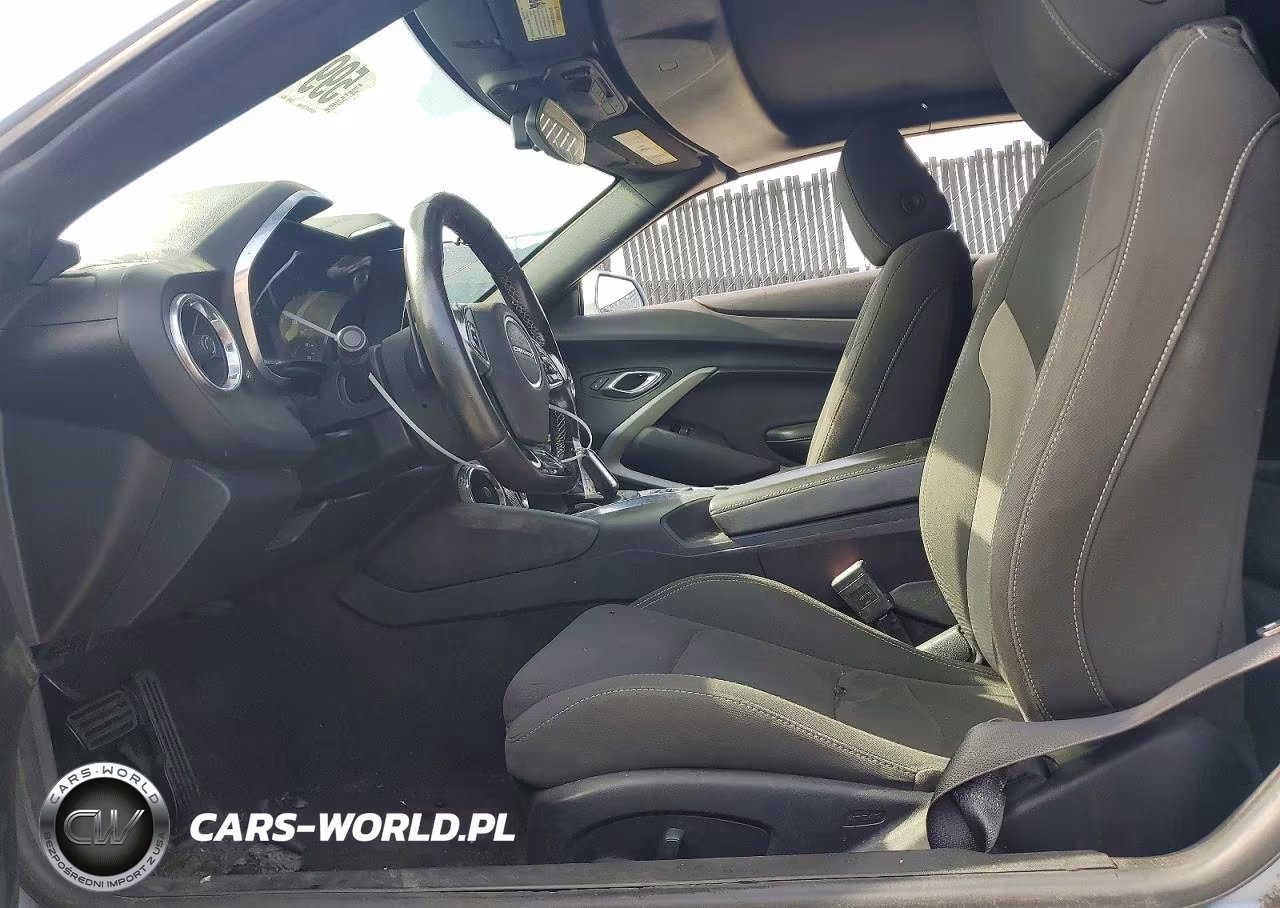 2018 Chevrolet Camaro Lt VIN:1G1FB3DX1J0129422 - 7