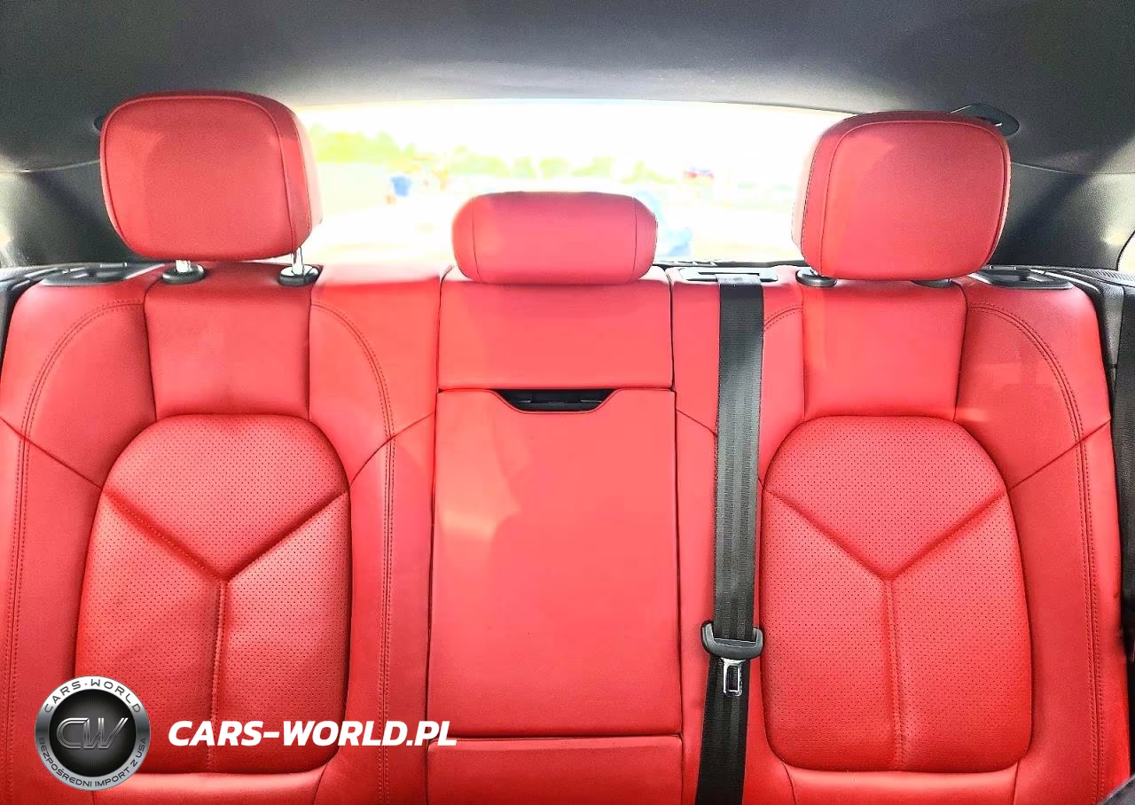 2017 Porsche Macan S VIN:WP1AB2A51HLB14120 - 10
