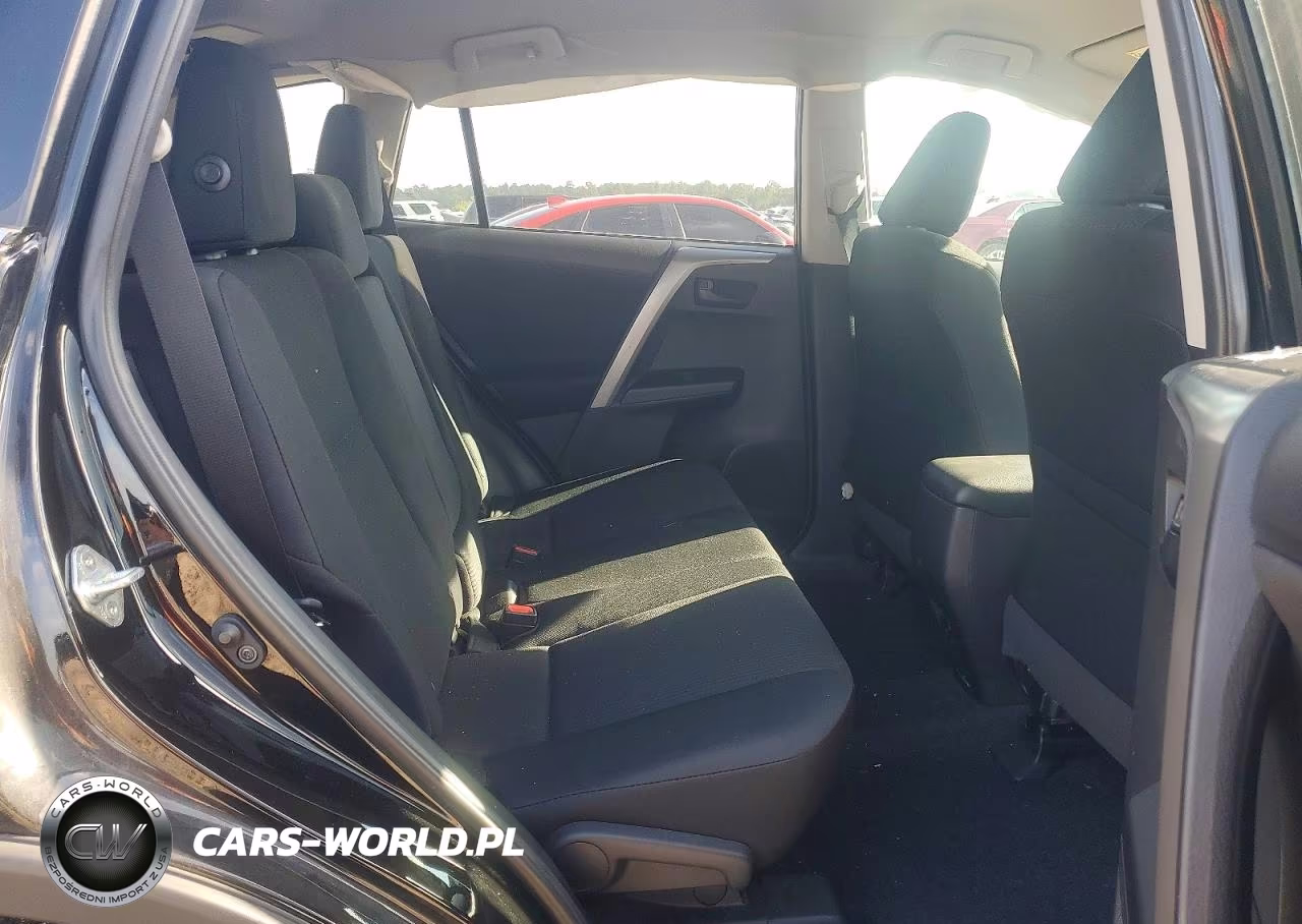 2018 Toyota Rav4 Le VIN:2T3ZFREV3JW477940 - 11