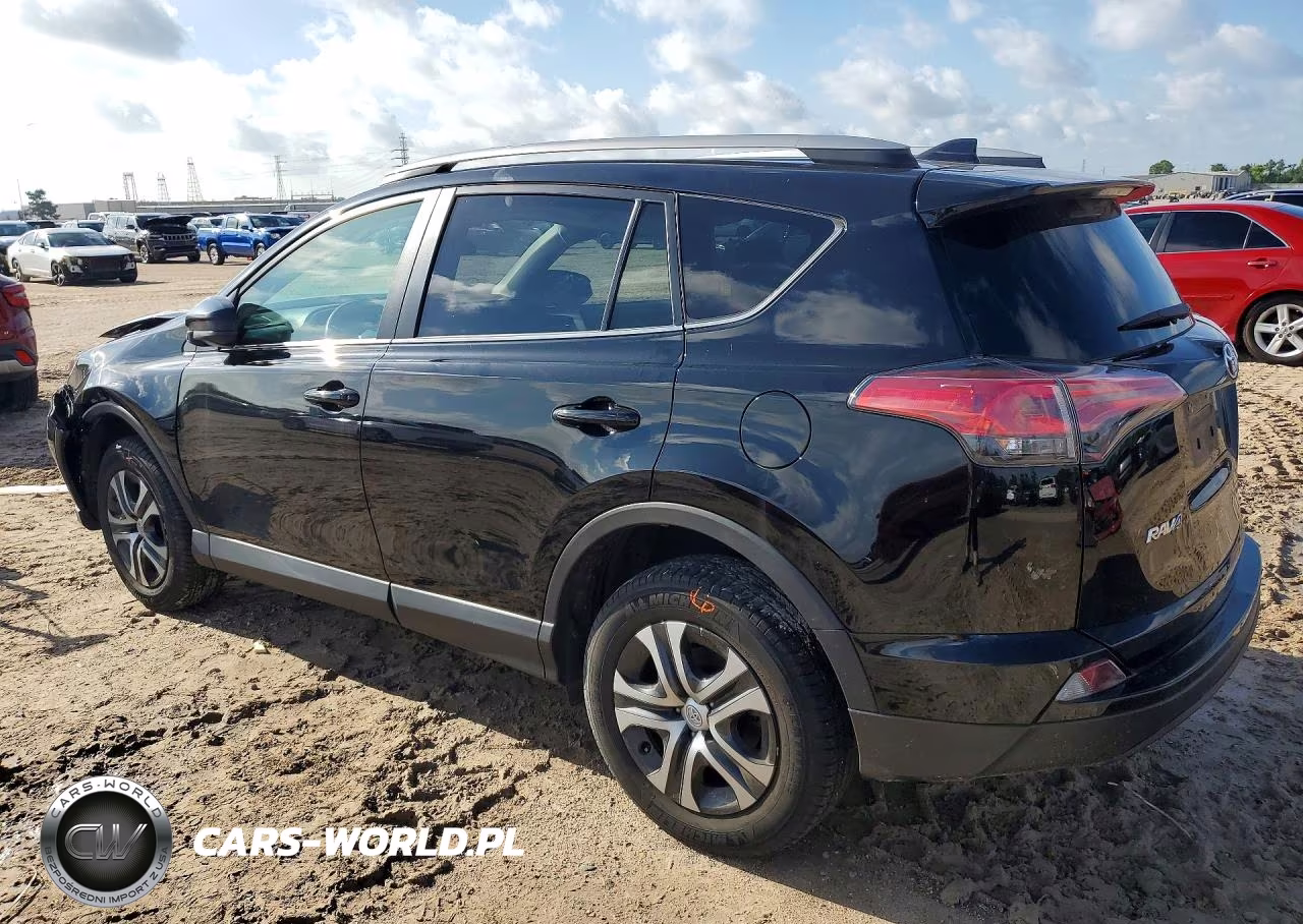 2018 Toyota Rav4 Le VIN:2T3ZFREV3JW477940 - 2